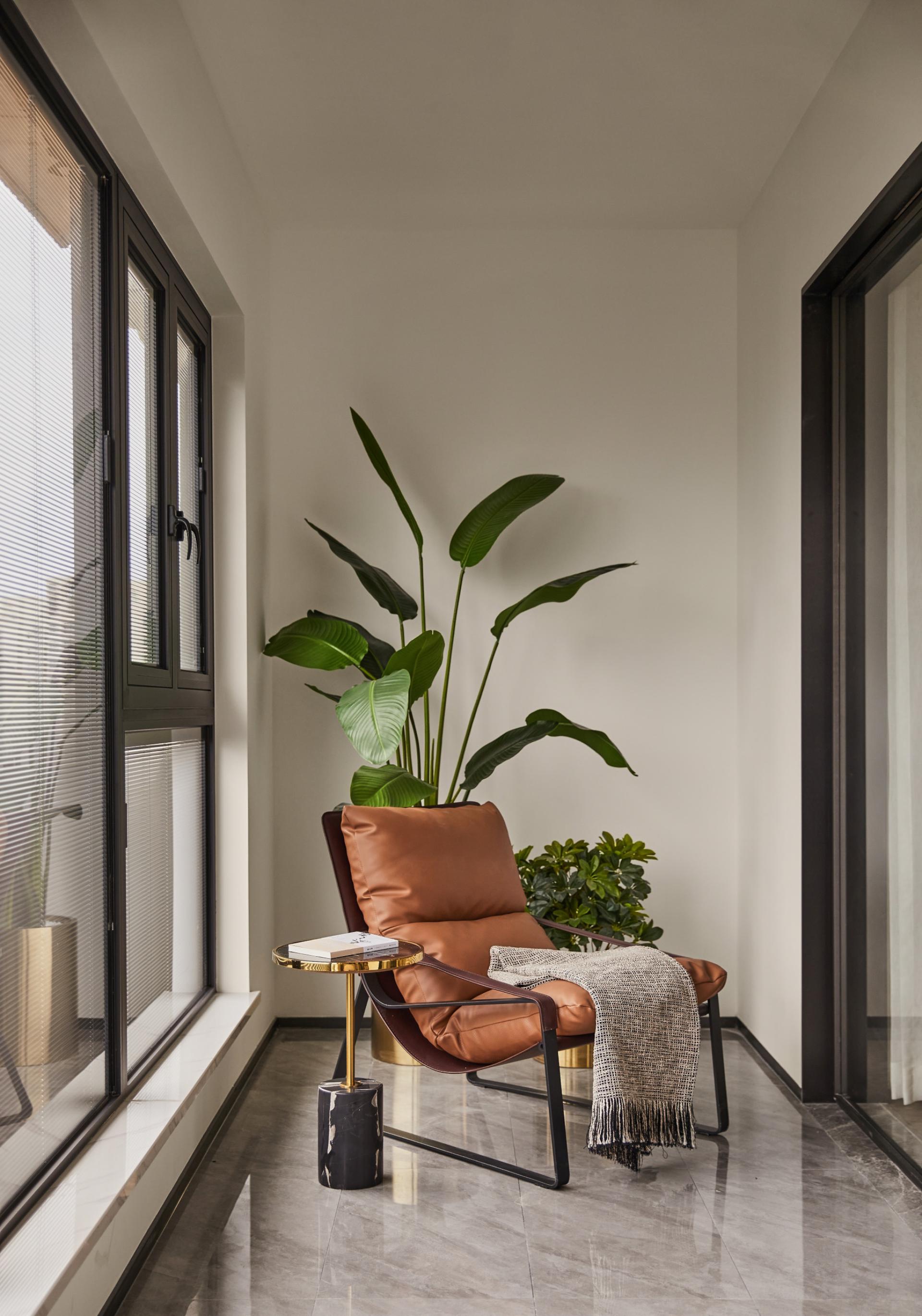 London Design Awards Winner - FULLHILL INTERNATIONAL