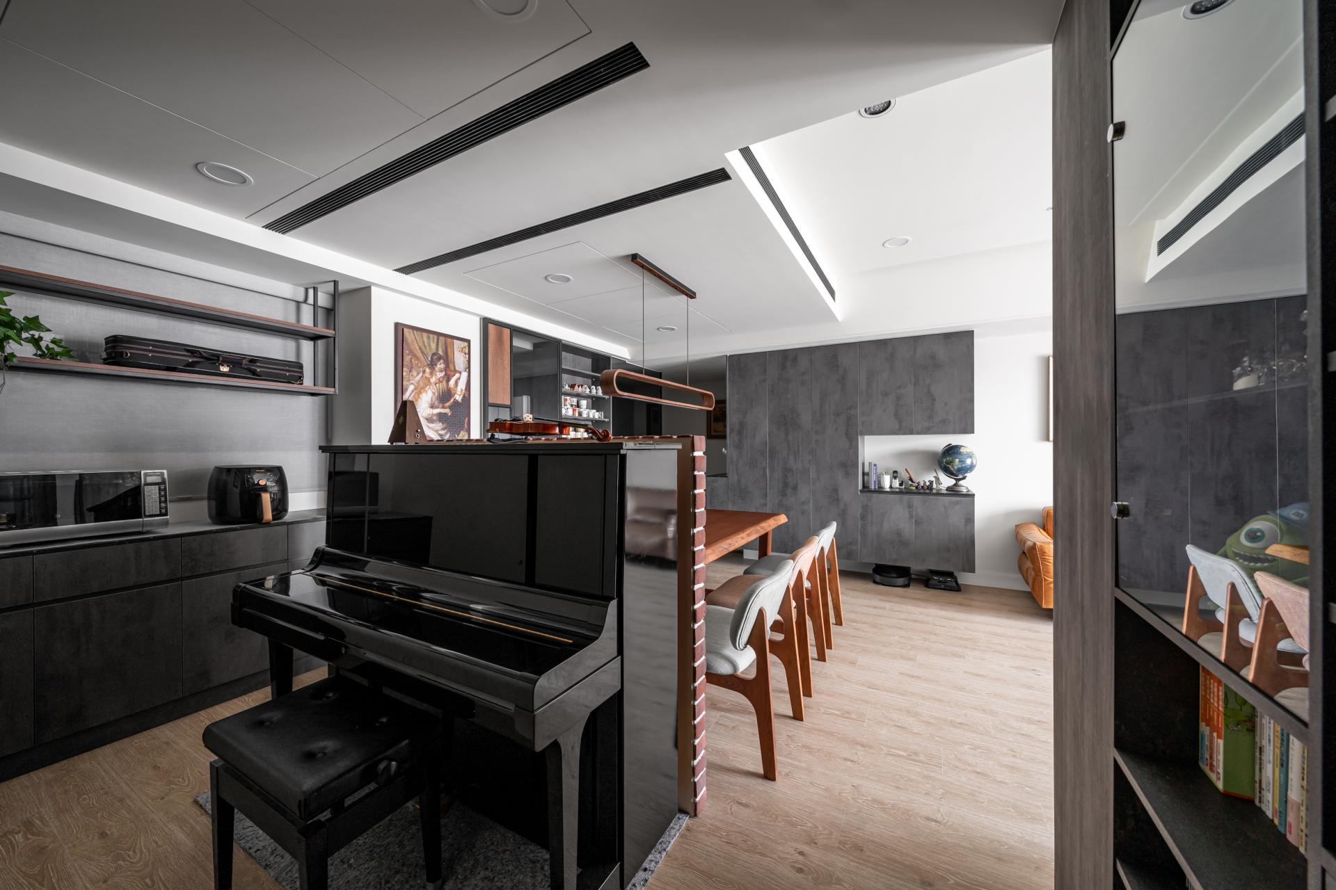 London Design Awards Winner - Lang Lang