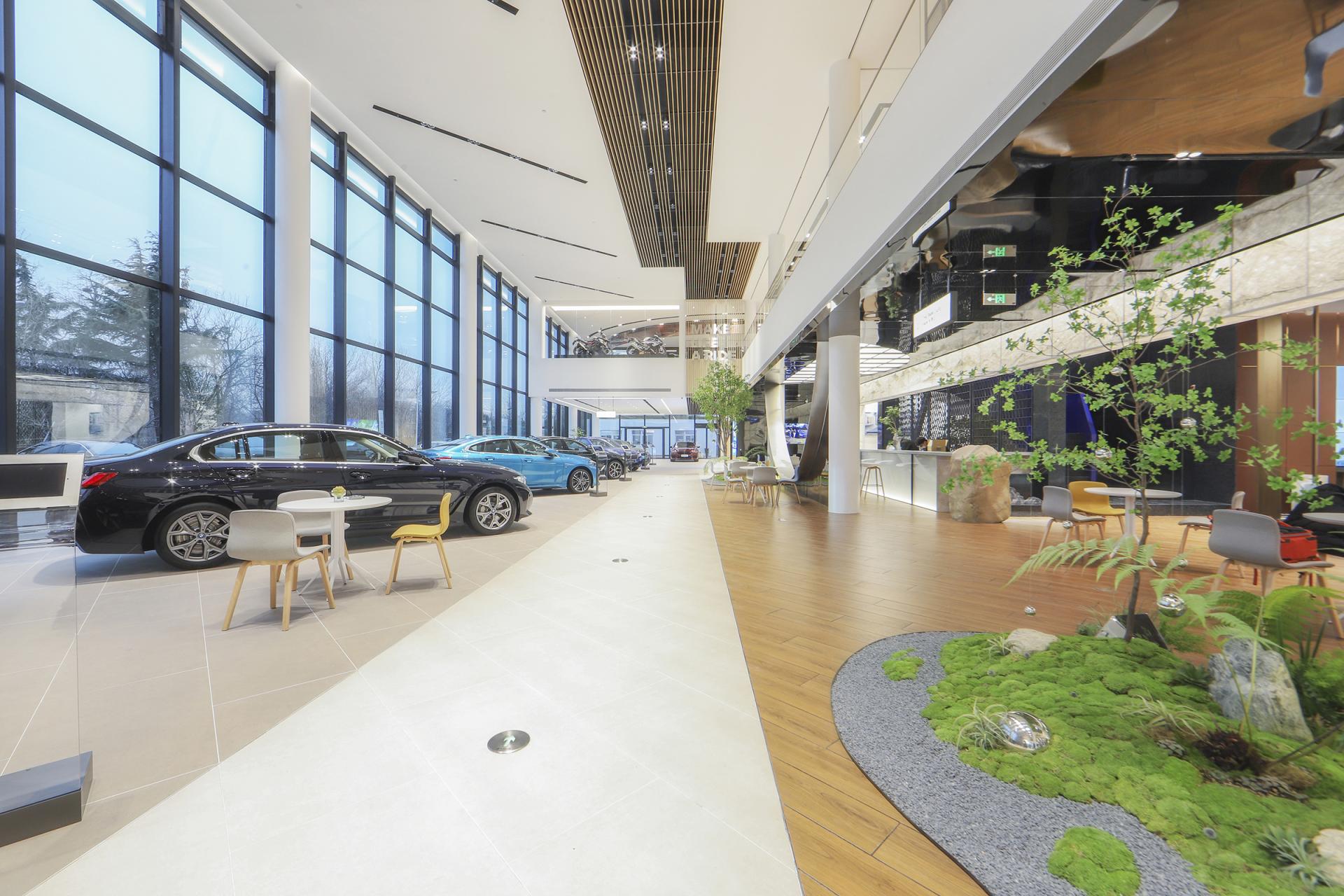 London Design Awards Winner - Beijing Jingbaohang BMW 4S Showroom