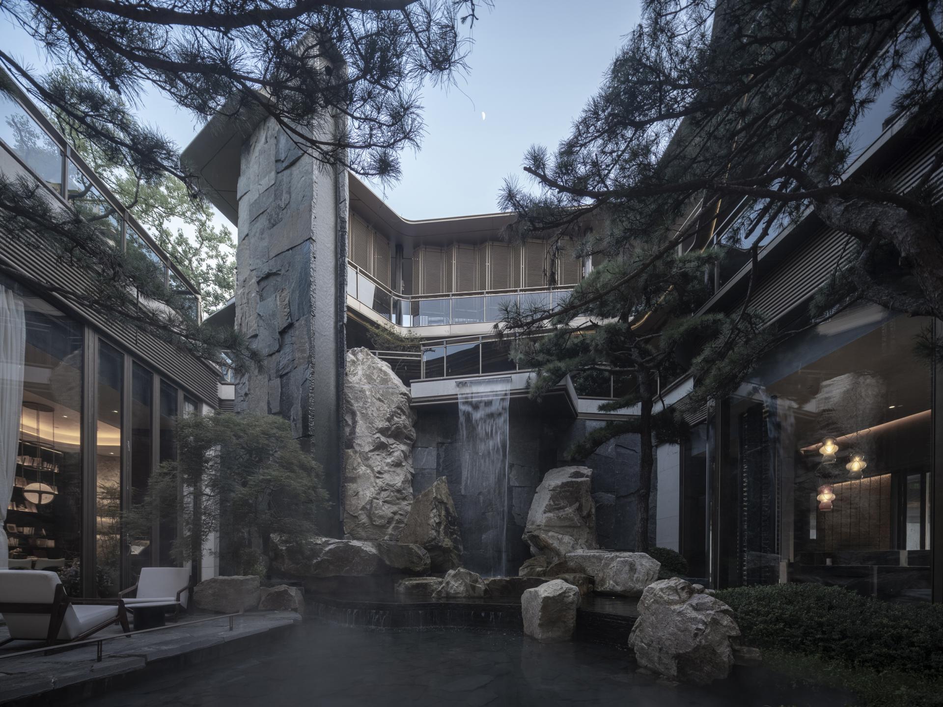 London Design Awards Winner - GARDEN OF EDEN