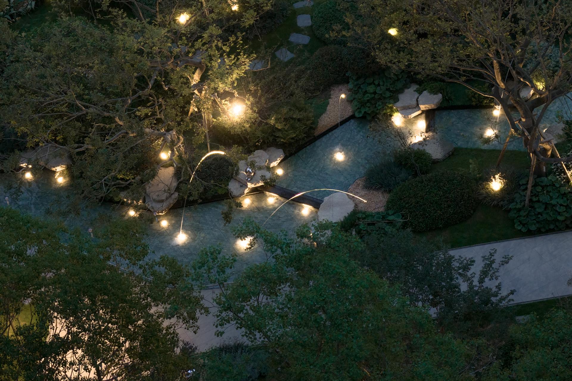 London Design Awards Winner - Xi'an Investment Promotion · Linyu Mandao
