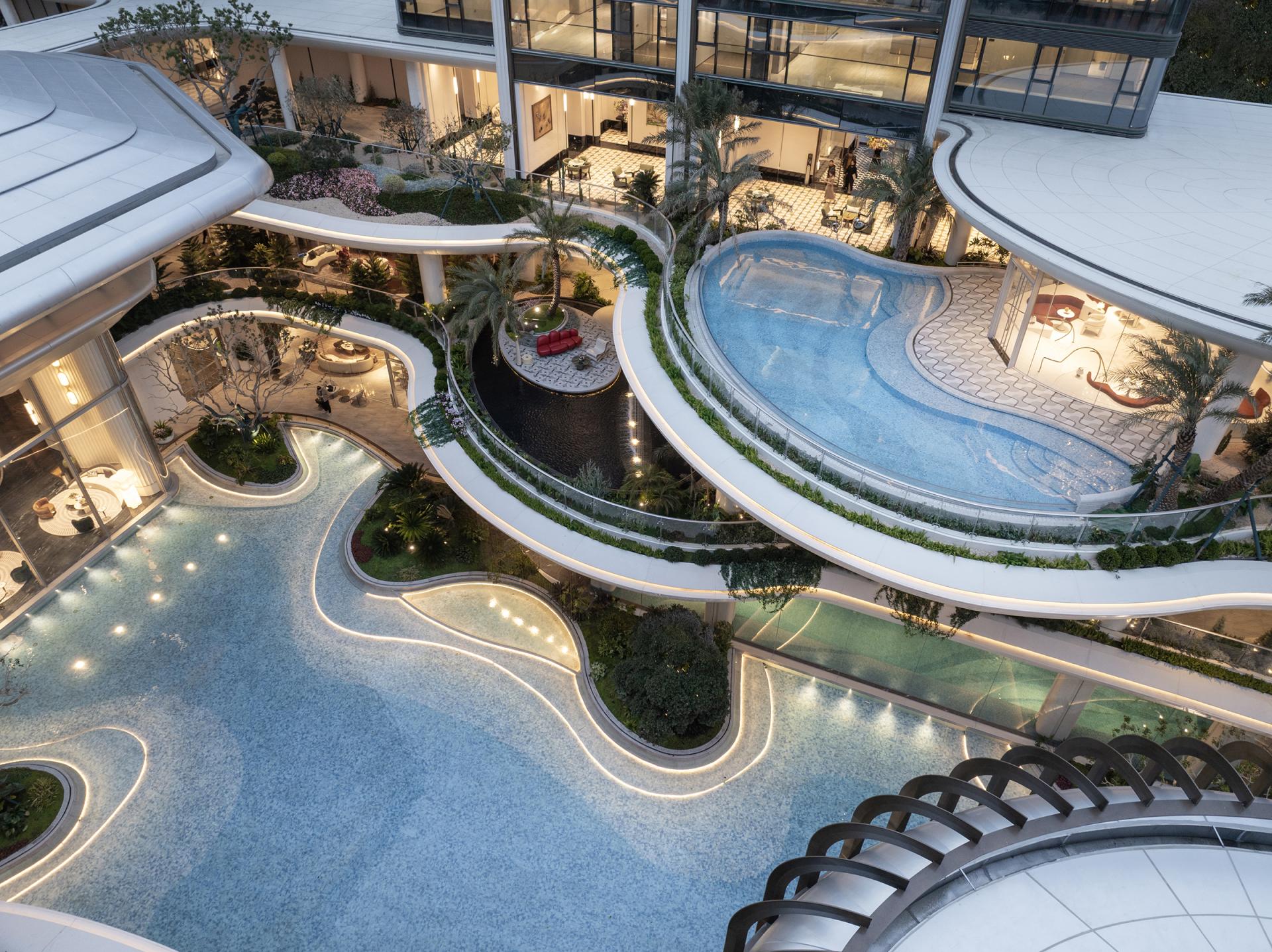 London Design Awards Winner - Central One