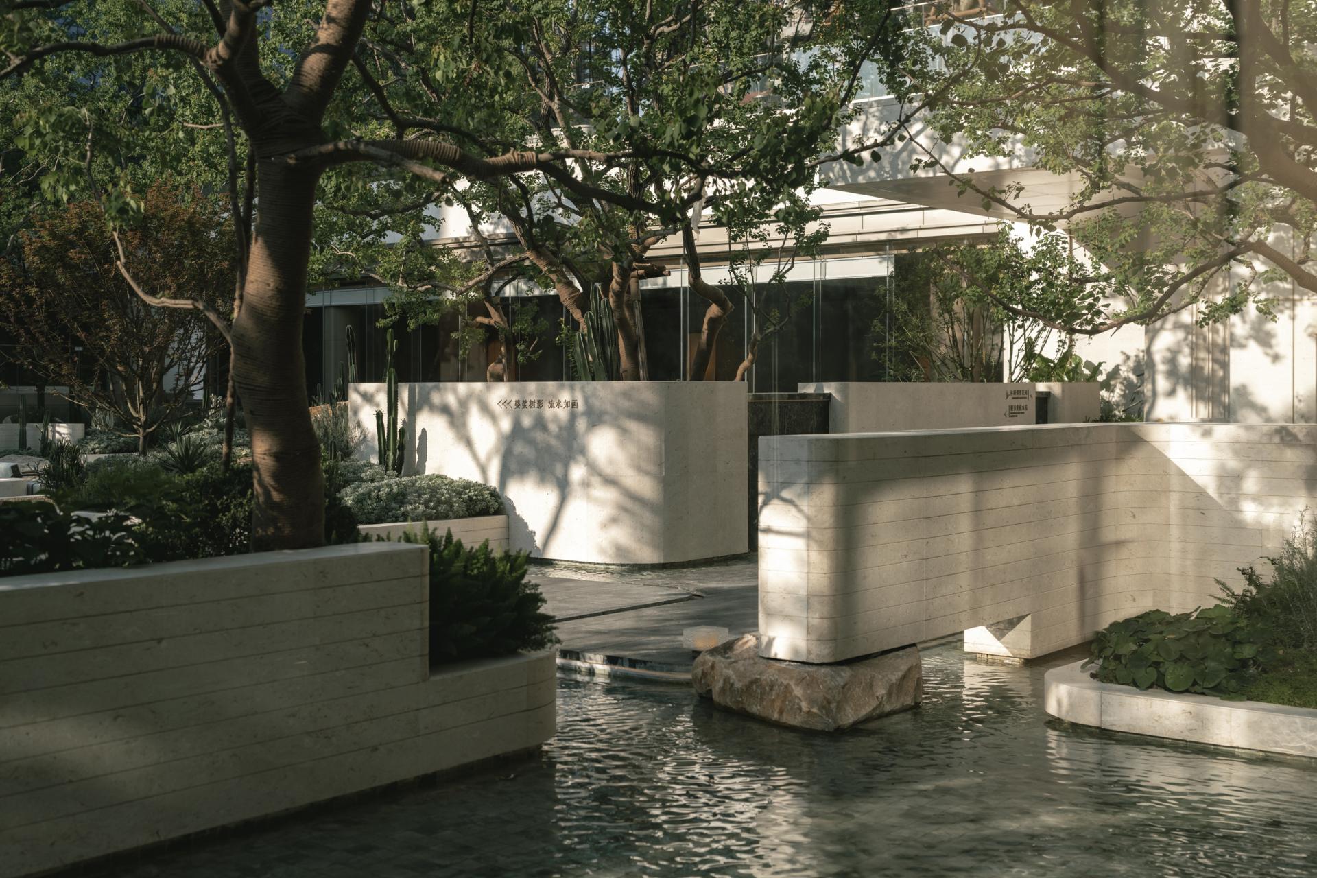 London Design Awards Winner - Hengchuang Dingyao · Half Hidden