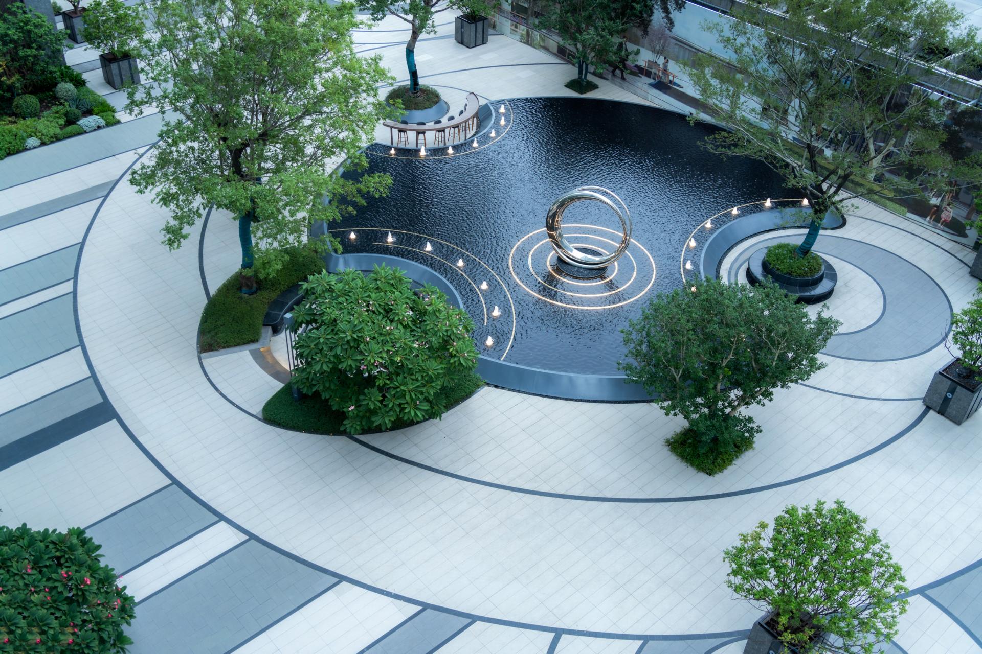 London Design Awards Winner - Poly Vita