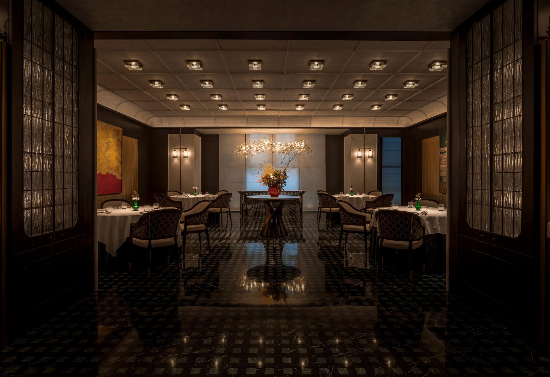 London Design Awards Winner - Beijing Zhongfu Deer Restaurant
