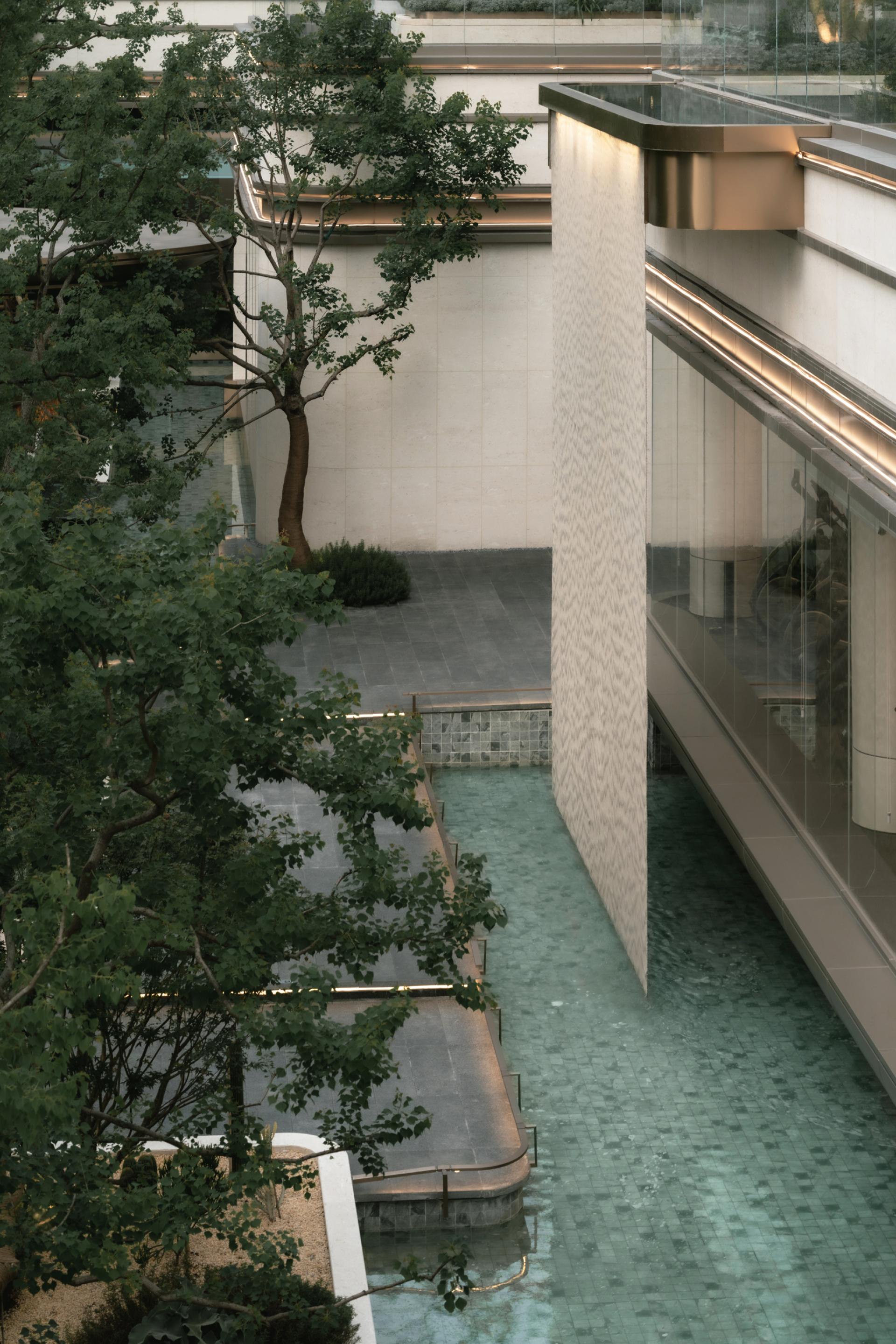 London Design Awards Winner - Hengchuang Dingyao · Half Hidden