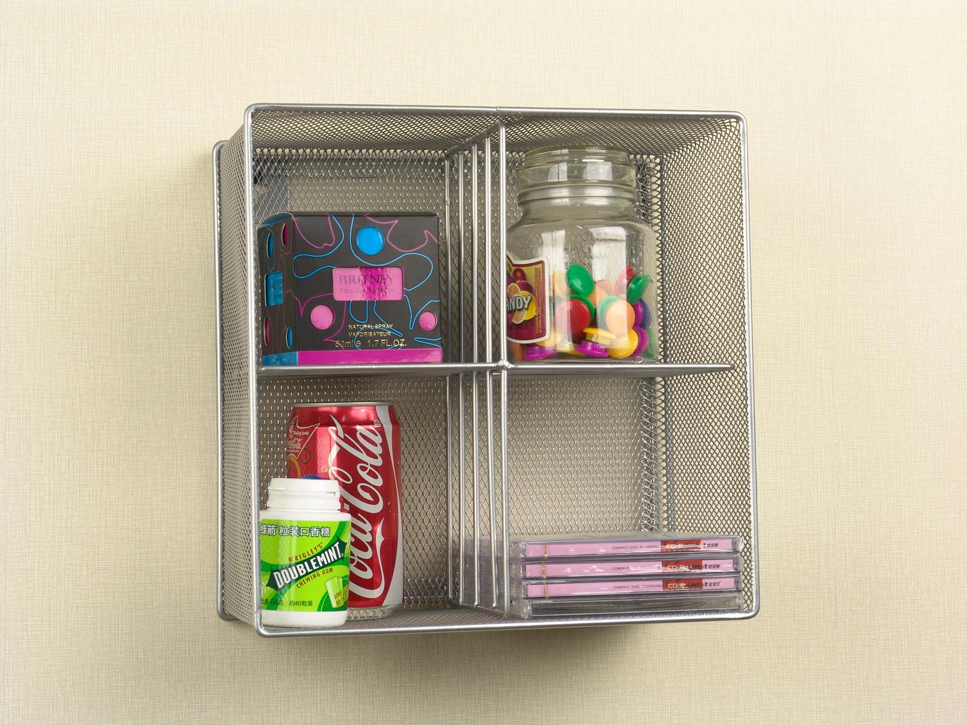 London Design Awards Winner - Metal Container