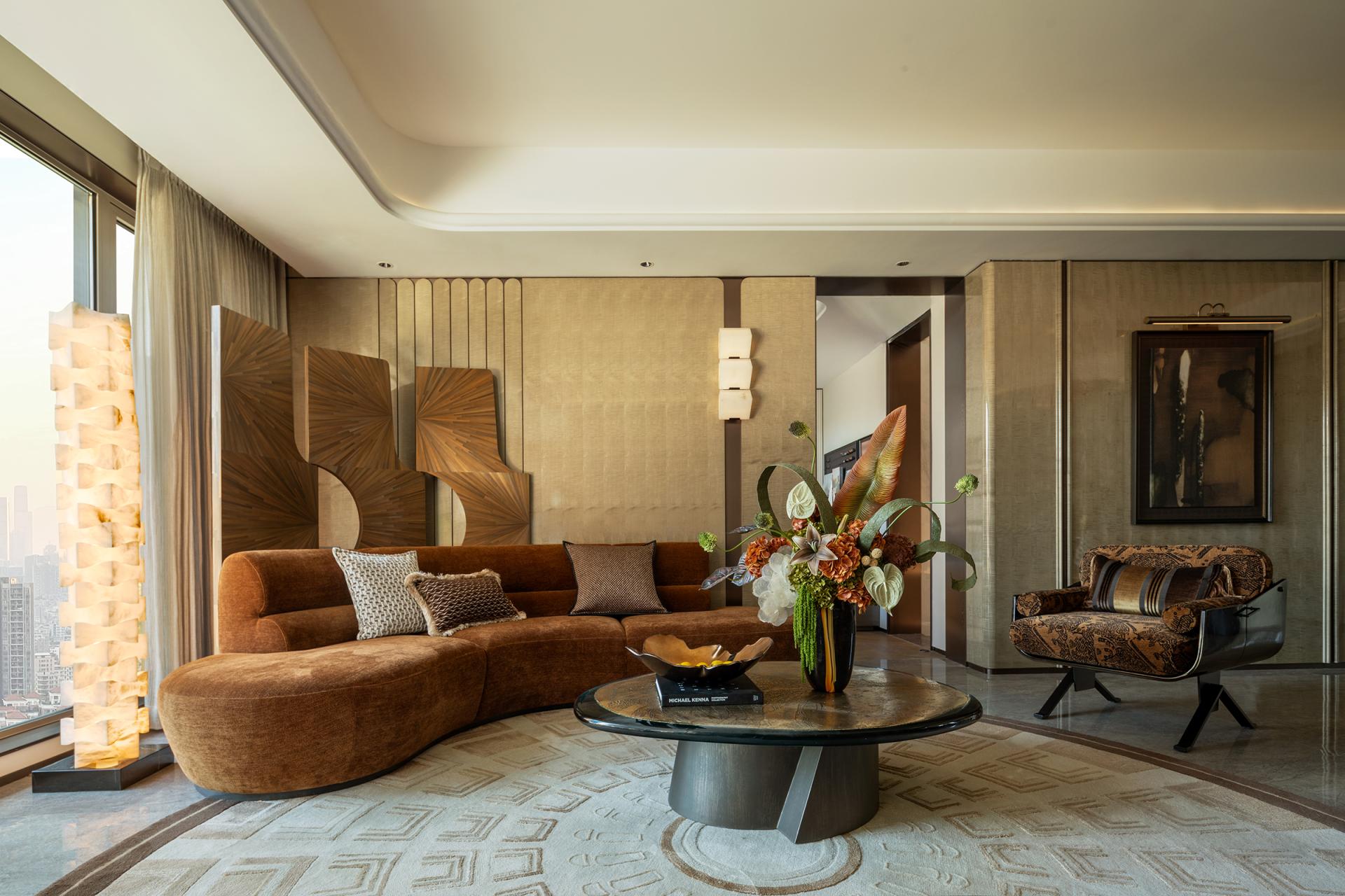 London Design Awards Winner -  Rongfa Jinyue Show Flat