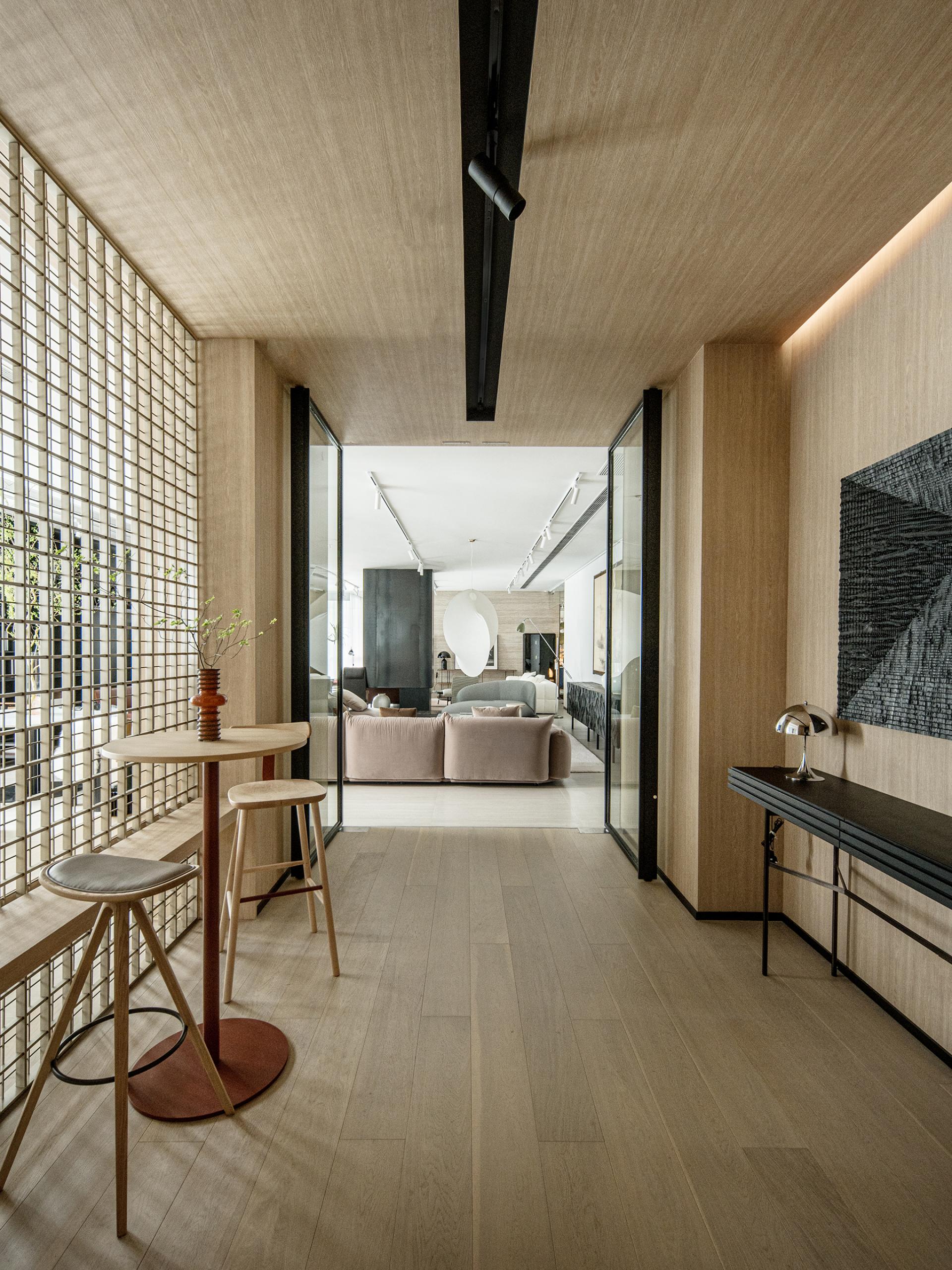 London Design Awards Winner - NORHOR Shanghai Home Furnishings Exhibition Hall