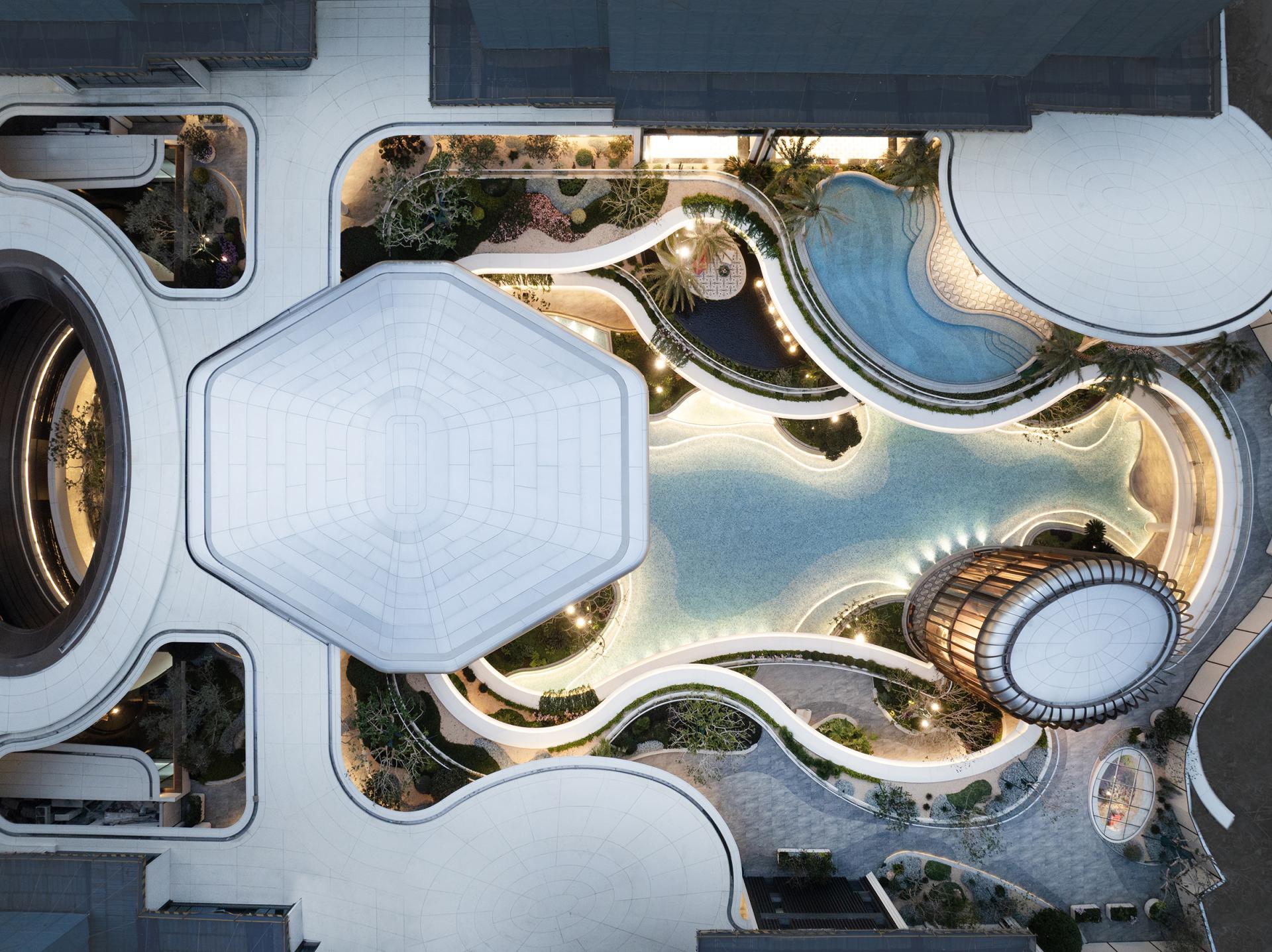 London Design Awards Winner - Central One