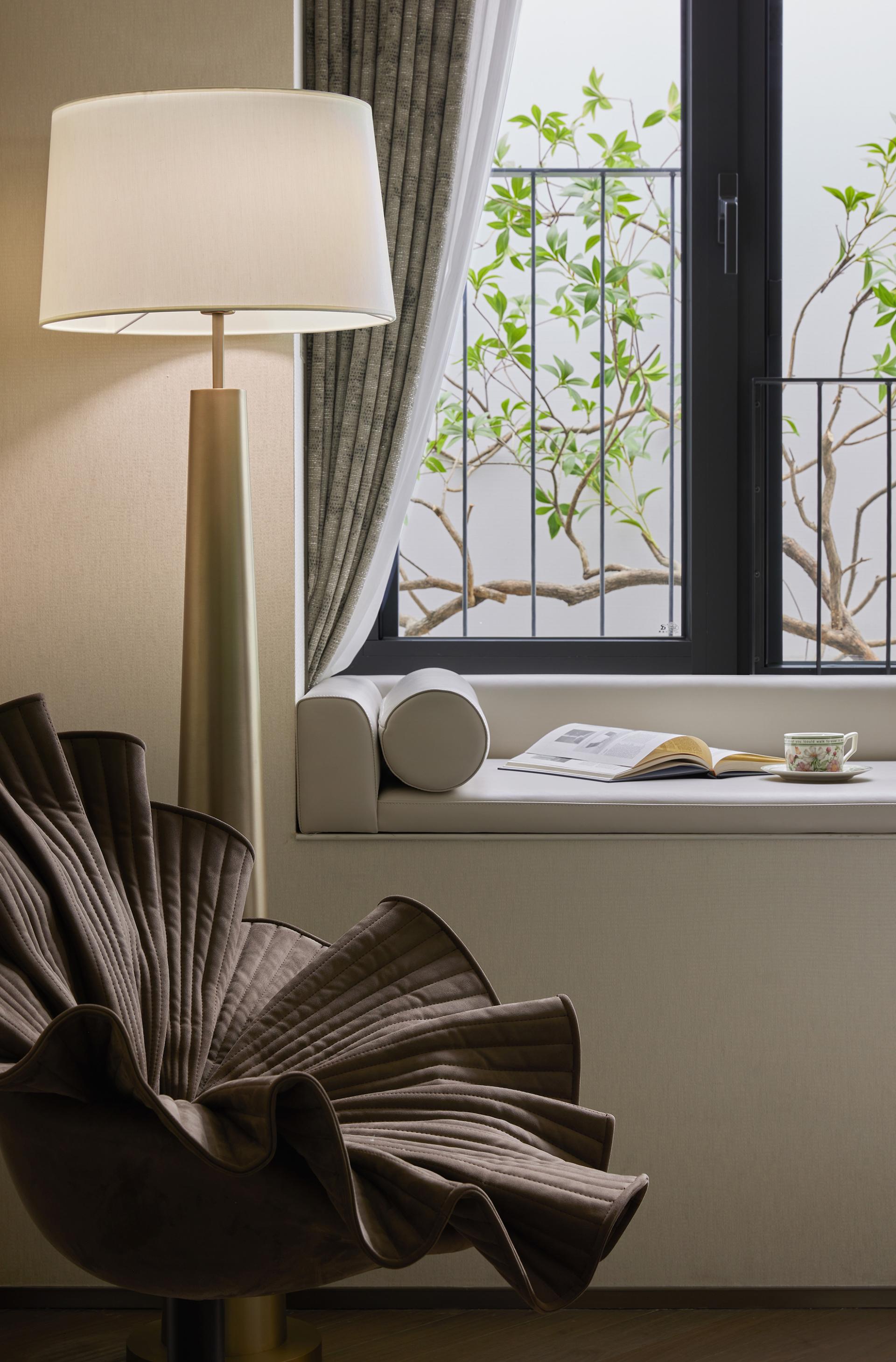 London Design Awards Winner - Orient One