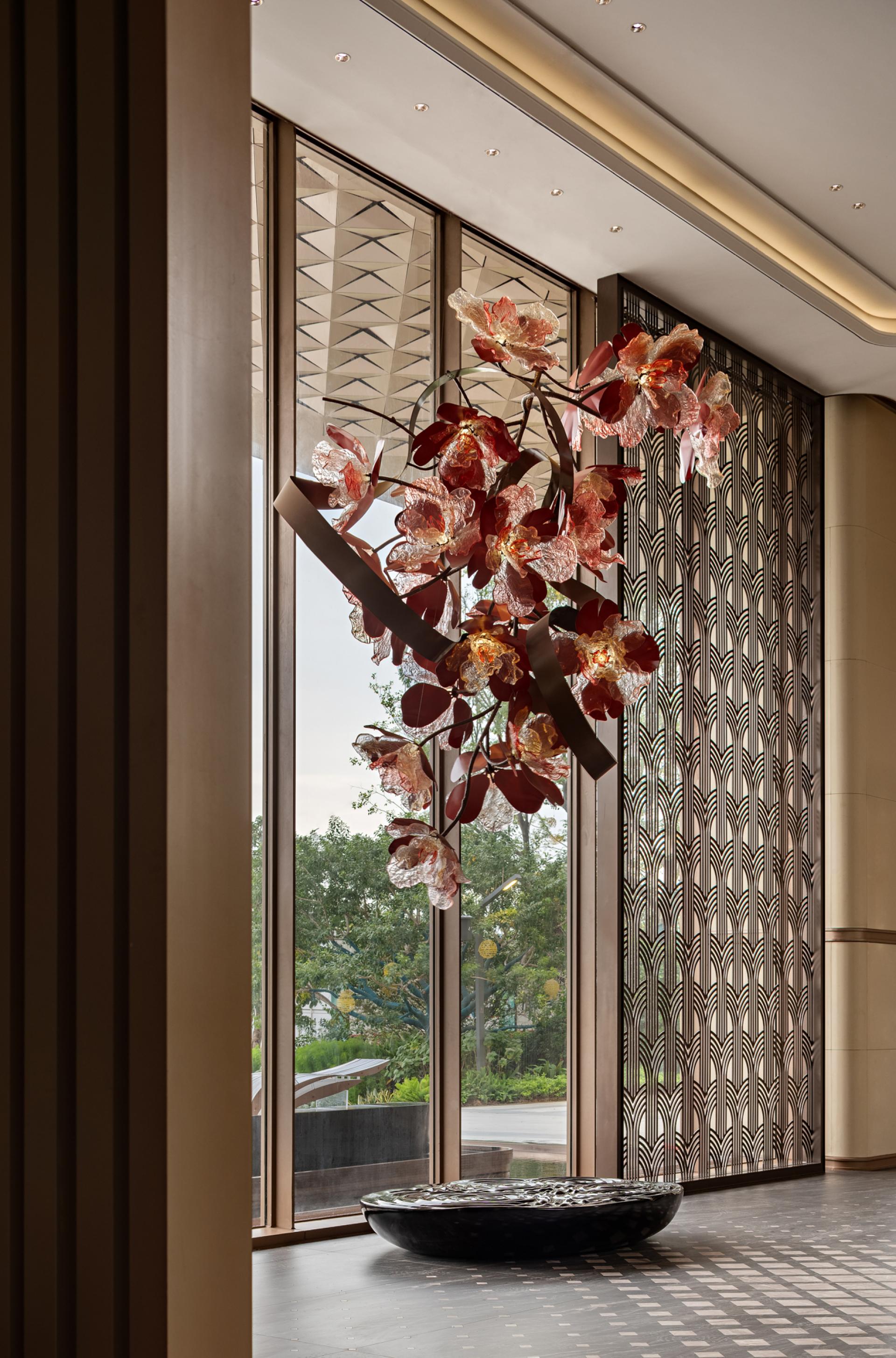 London Design Awards Winner - YUEXIU PHASE II EXHIBITION AREA OF Z-MANSION
