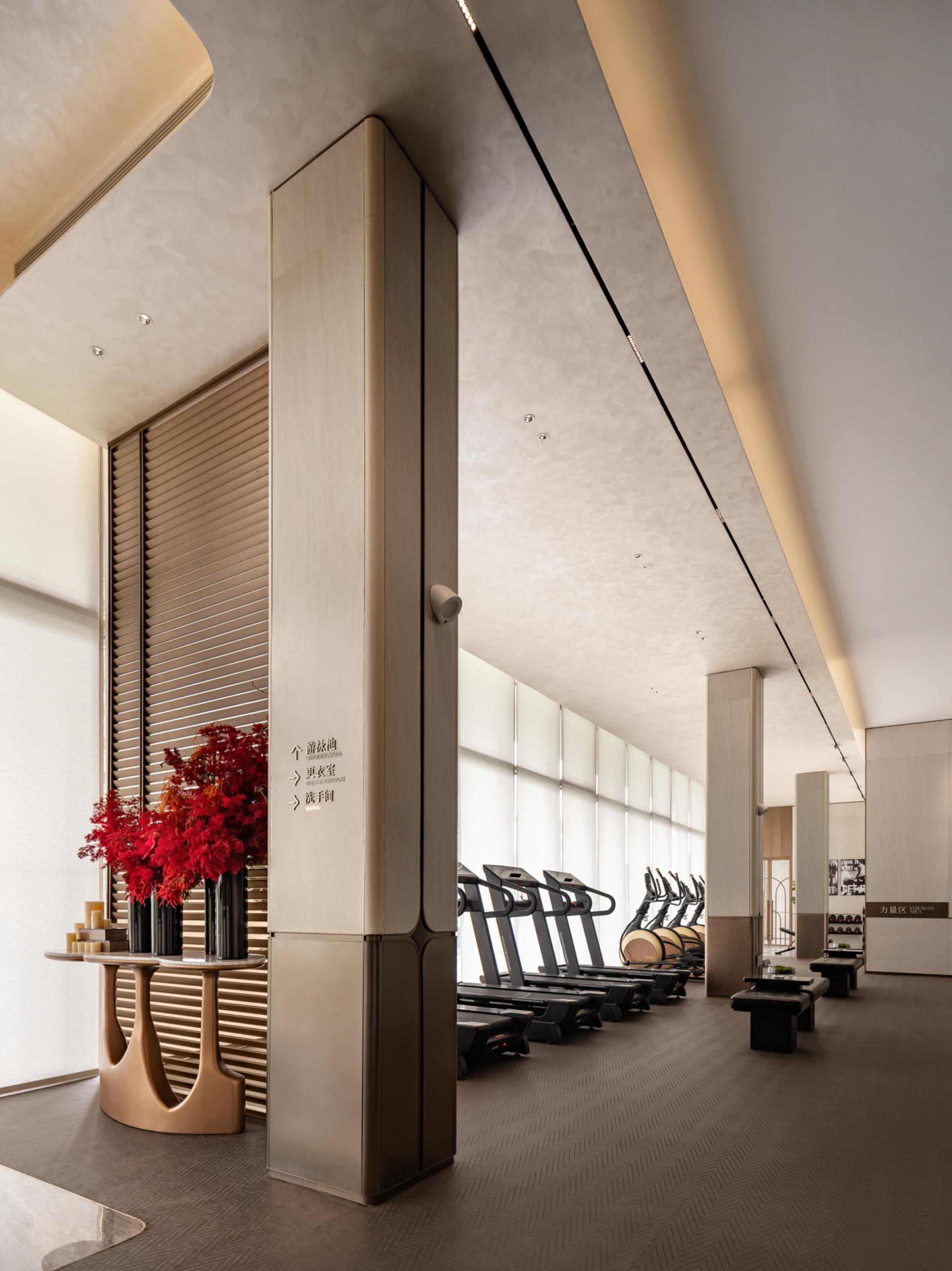 London Design Awards Winner - YUEXIU PHASE II EXHIBITION AREA OF Z-MANSION