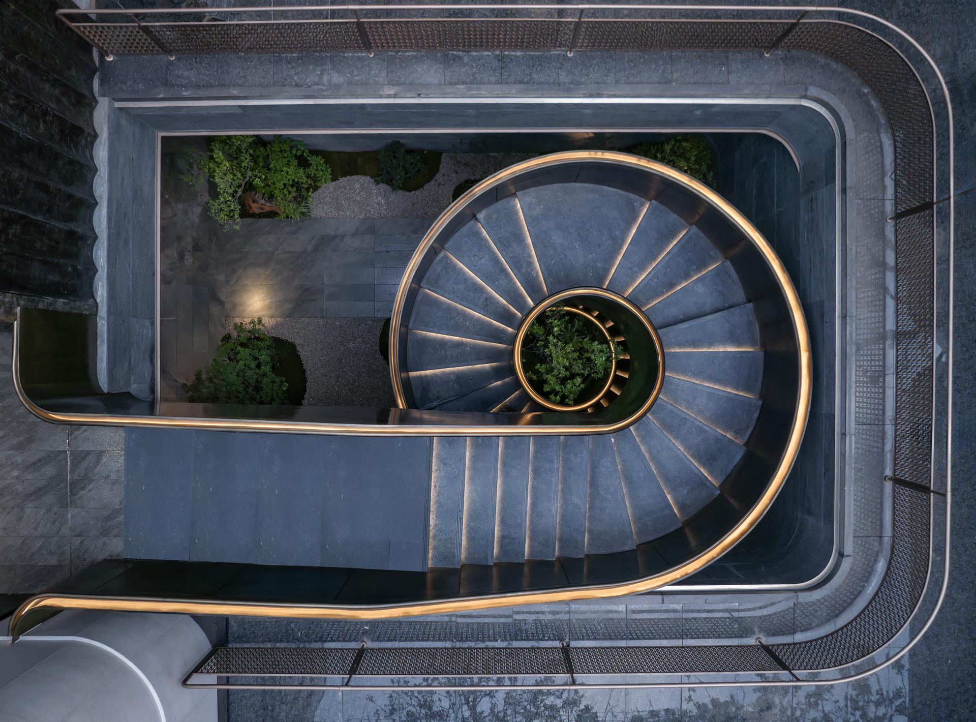 London Design Awards Winner - SENSE OF LIFE