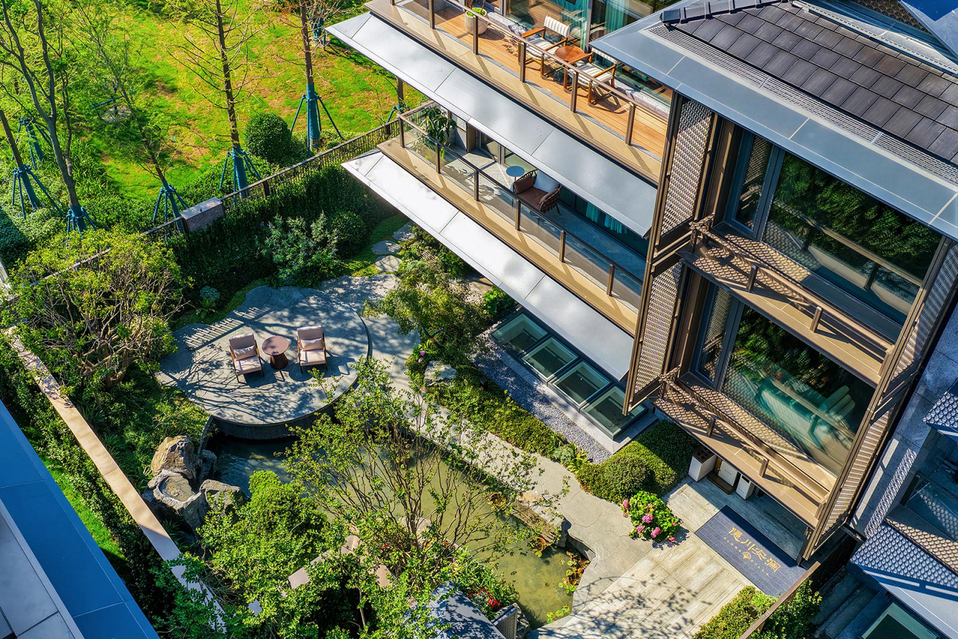 London Design Awards Winner - NANTONG·FLOWS VILLA