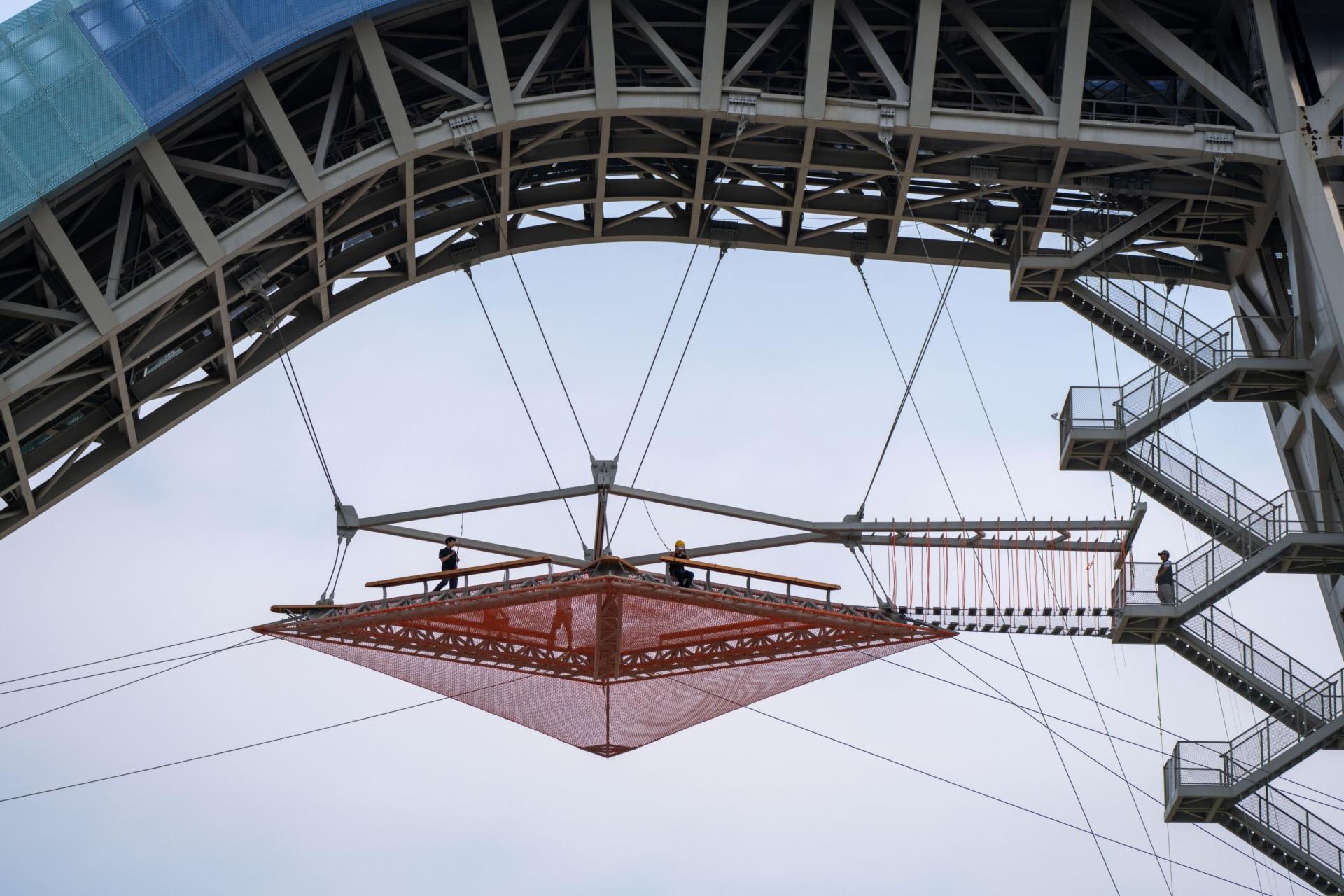London Design Awards Winner - Sky Pulse Tower