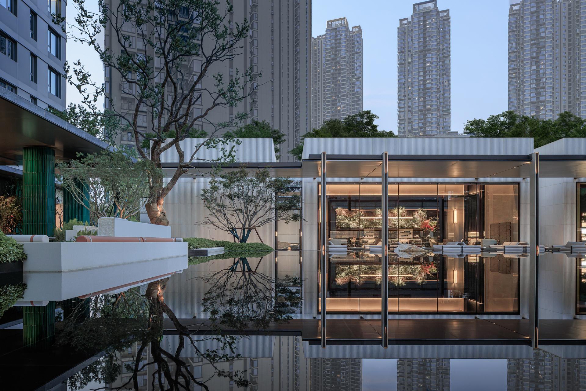 London Design Awards Winner -  XIANG JIANG JINMAO PLACE