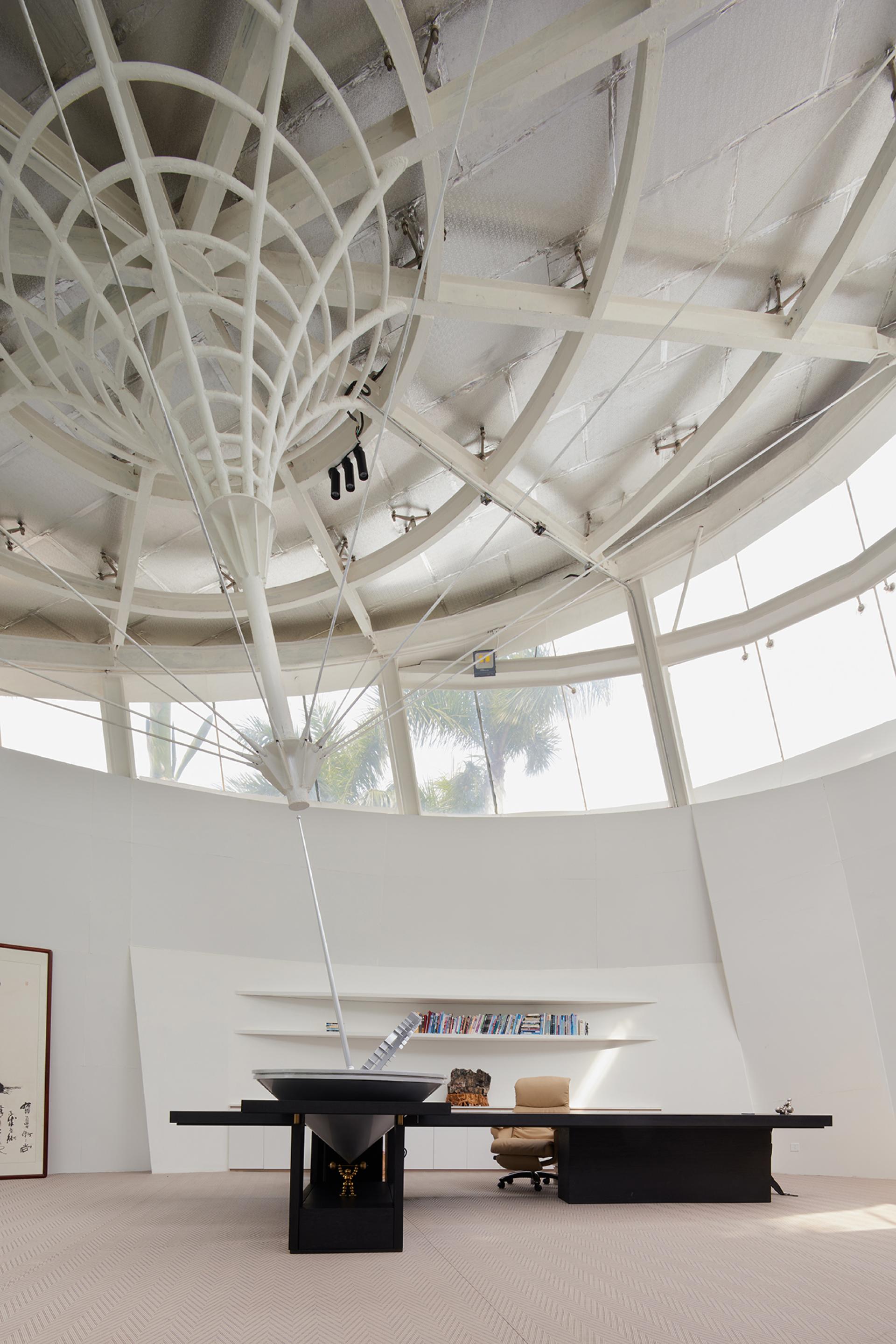 London Design Awards Winner - Royalty Science Fitness Center