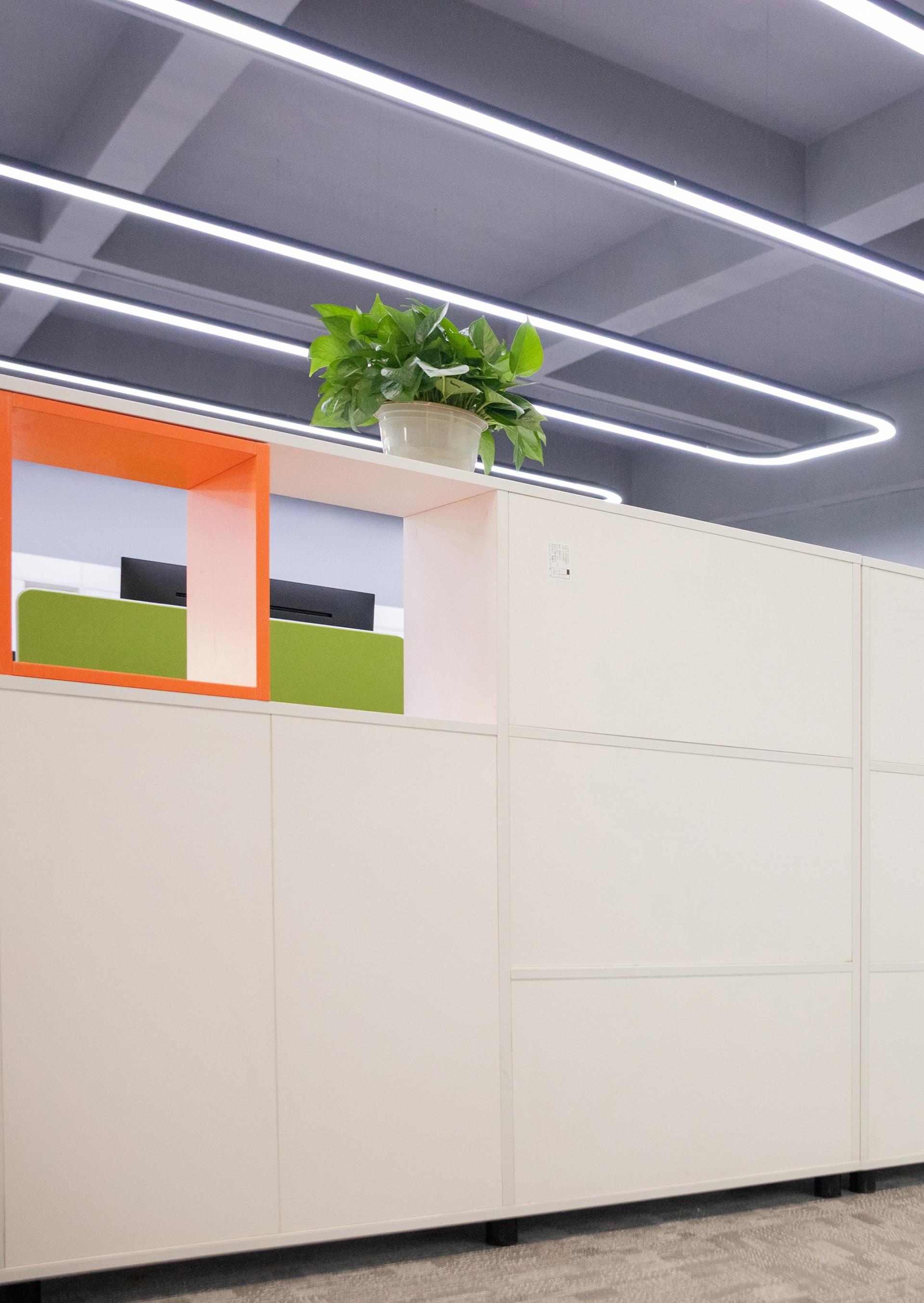 London Design Awards Winner - Good Profit Metal Precision Company Ltd Office