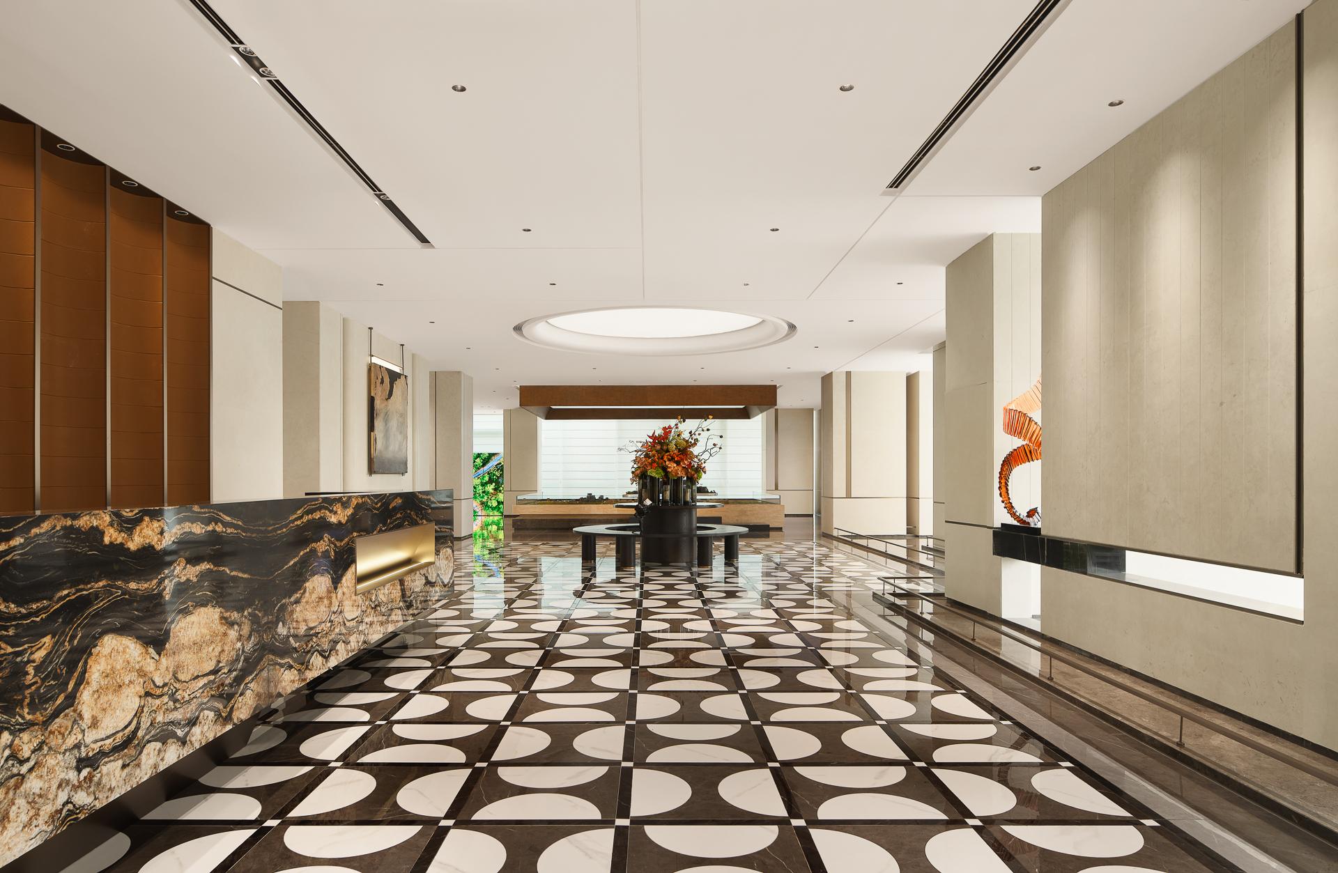 London Design Awards Winner - Lakeside Mansion Soft Outfit Design