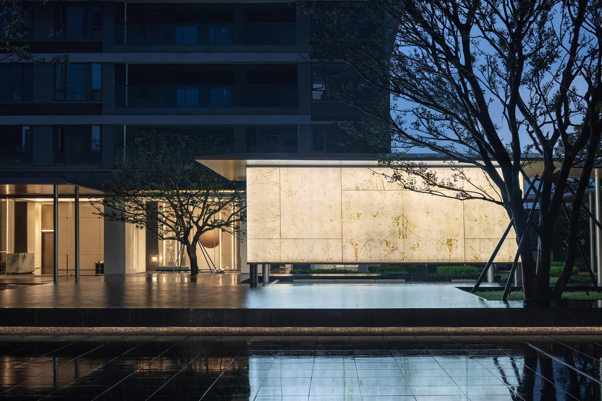 London Design Awards Winner - West Residential Project in Shunde Landmark 2