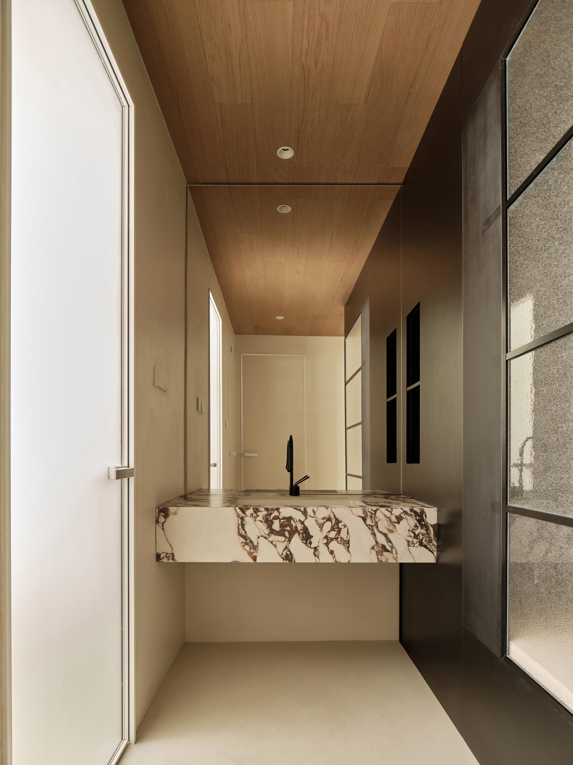 London Design Awards Winner - The Gravel House