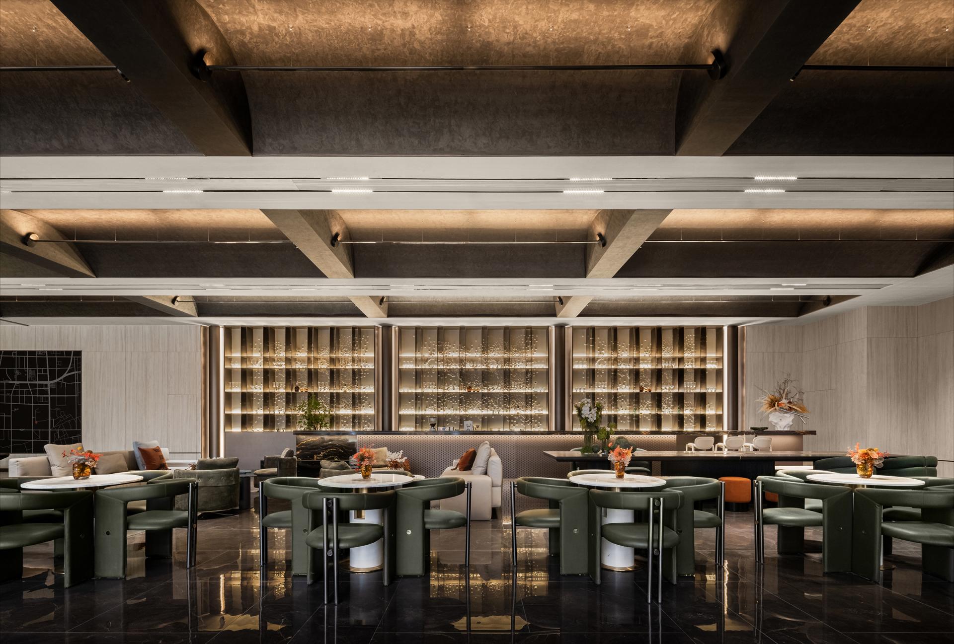 London Design Awards Winner - PHOENIX CLUB