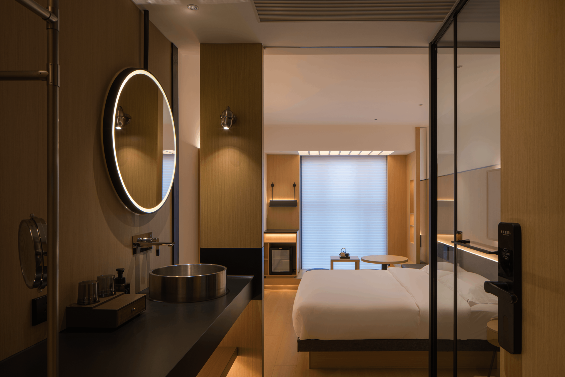 London Design Awards Winner - SFEEL Design Hotel Guojin