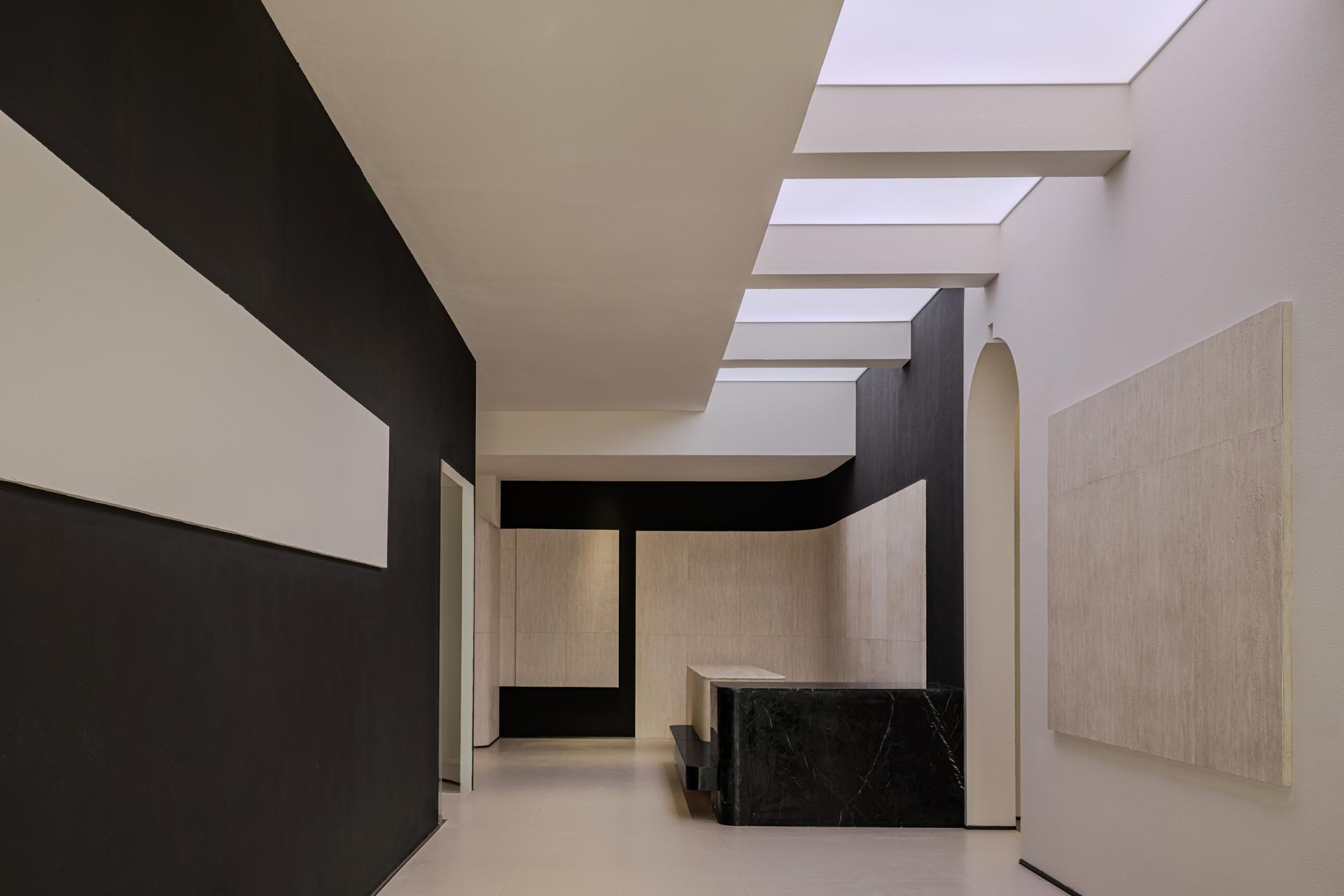 London Design Awards Winner - LD Plastic Surgery Center