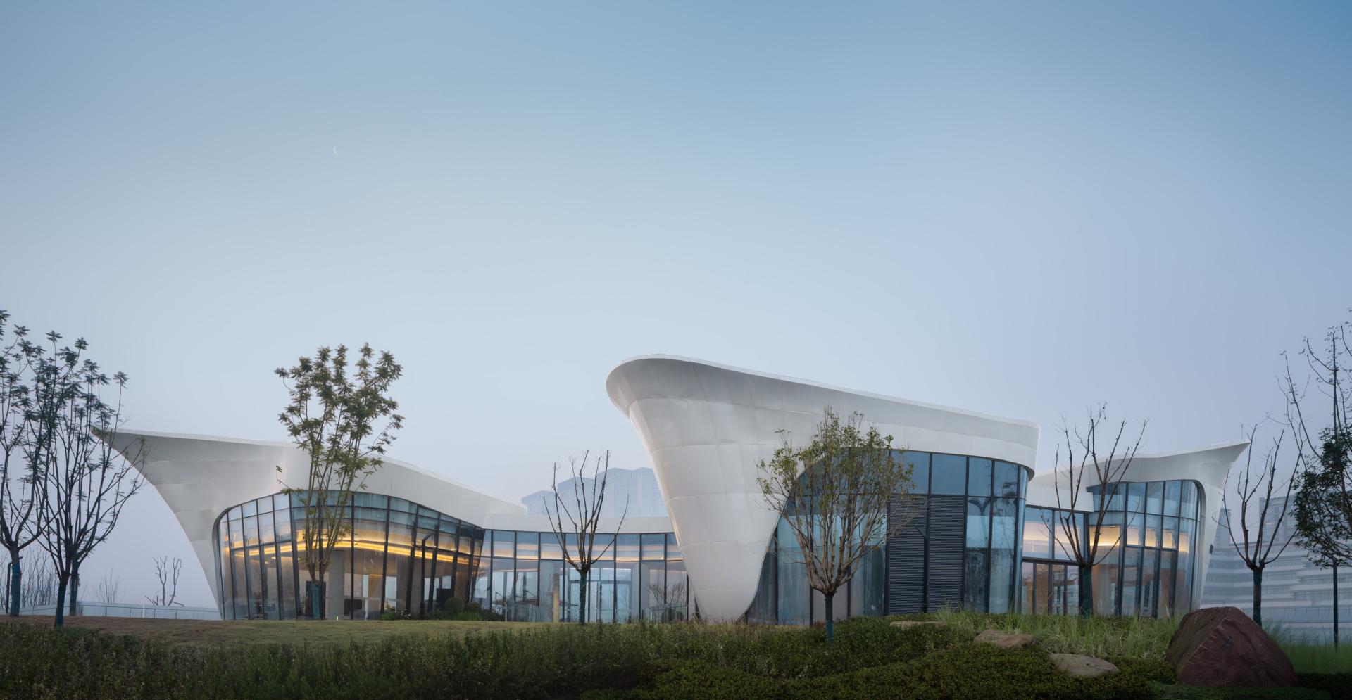London Design Awards Winner - Yixin Lake City Exhibition Hall Of ACDG
