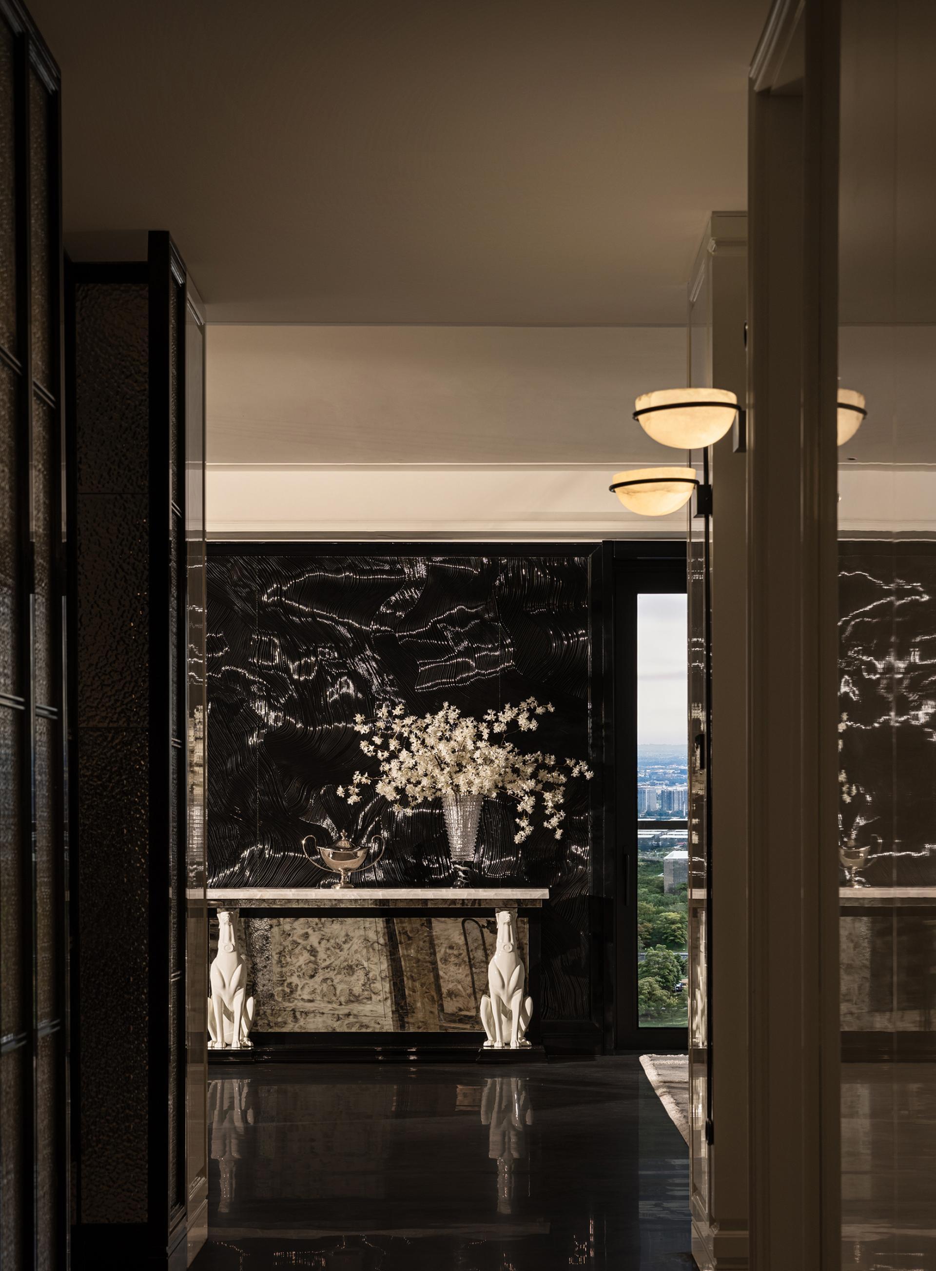 London Design Awards Winner - Crest Residence