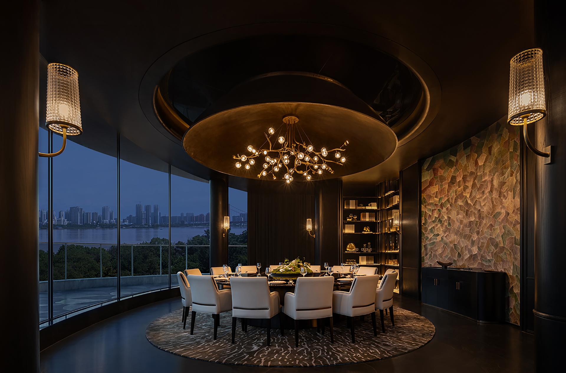 London Design Awards Winner - Shanghai Glow, Oriental Soul