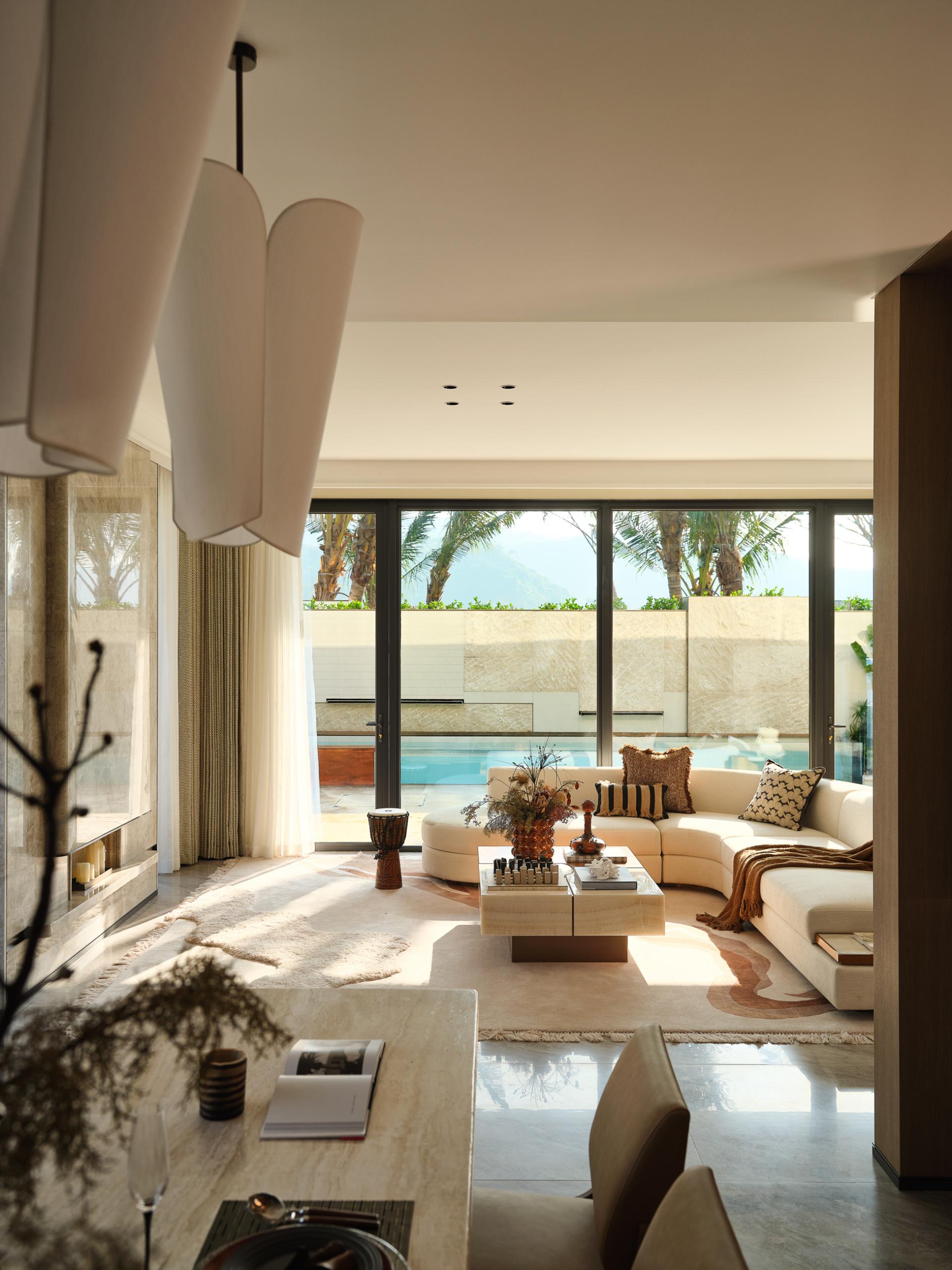 London Design Awards Winner - HAINAN WANNING SHENZHOU PENINSULA SERENE VILLAS