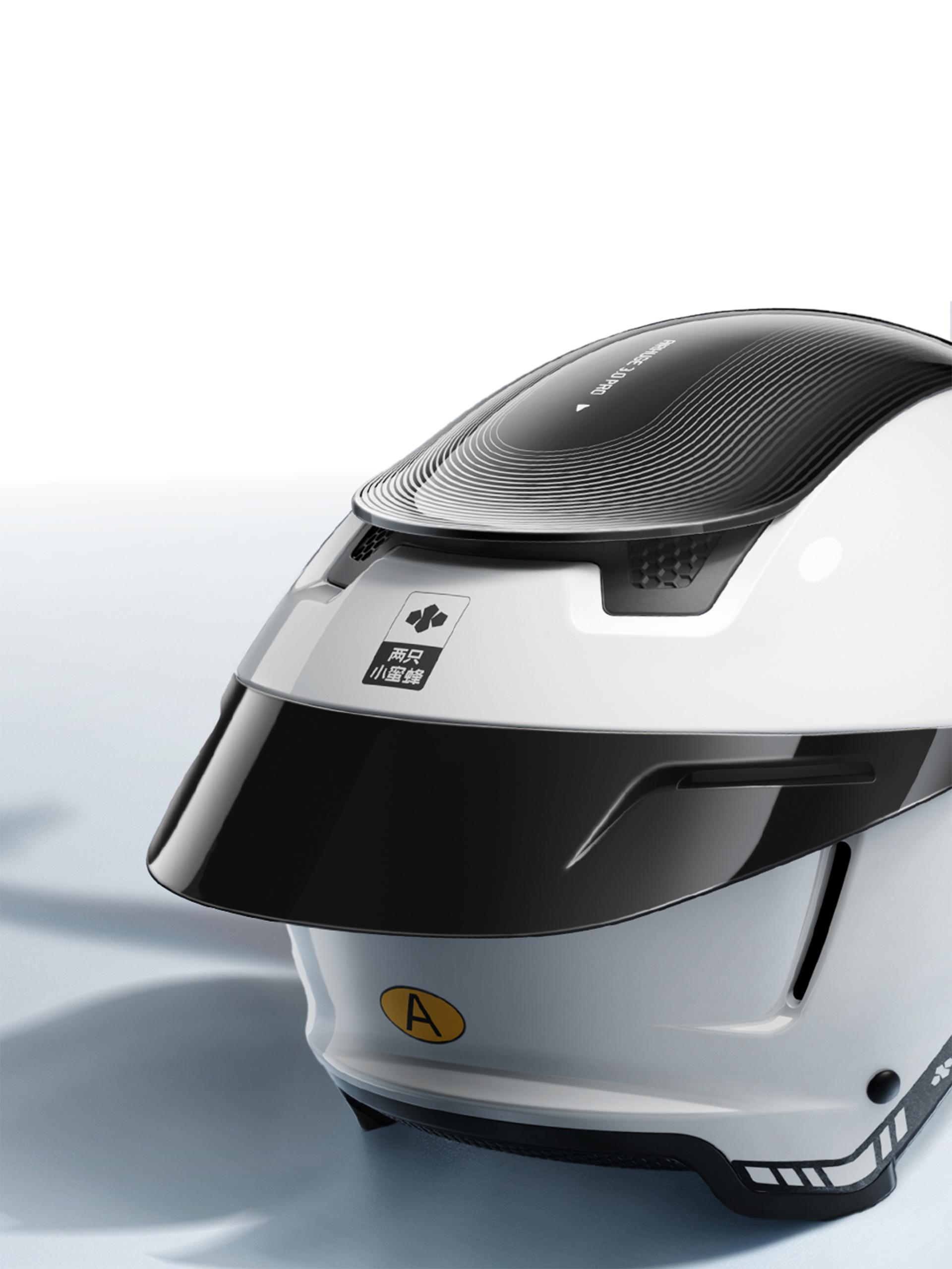 London Design Awards Winner - Bibee Ventix 2 Helmet