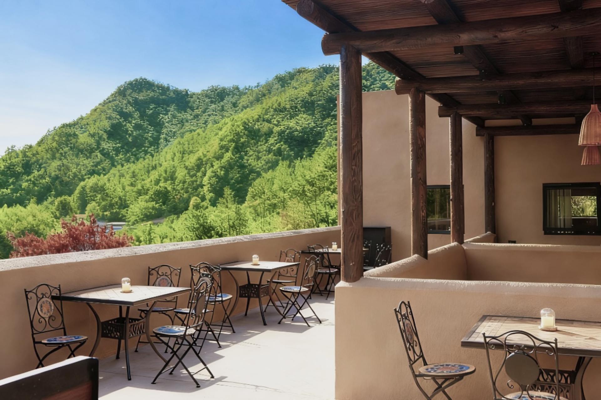 London Design Awards Winner - Seven Realms · Wild Luxury Retreat
