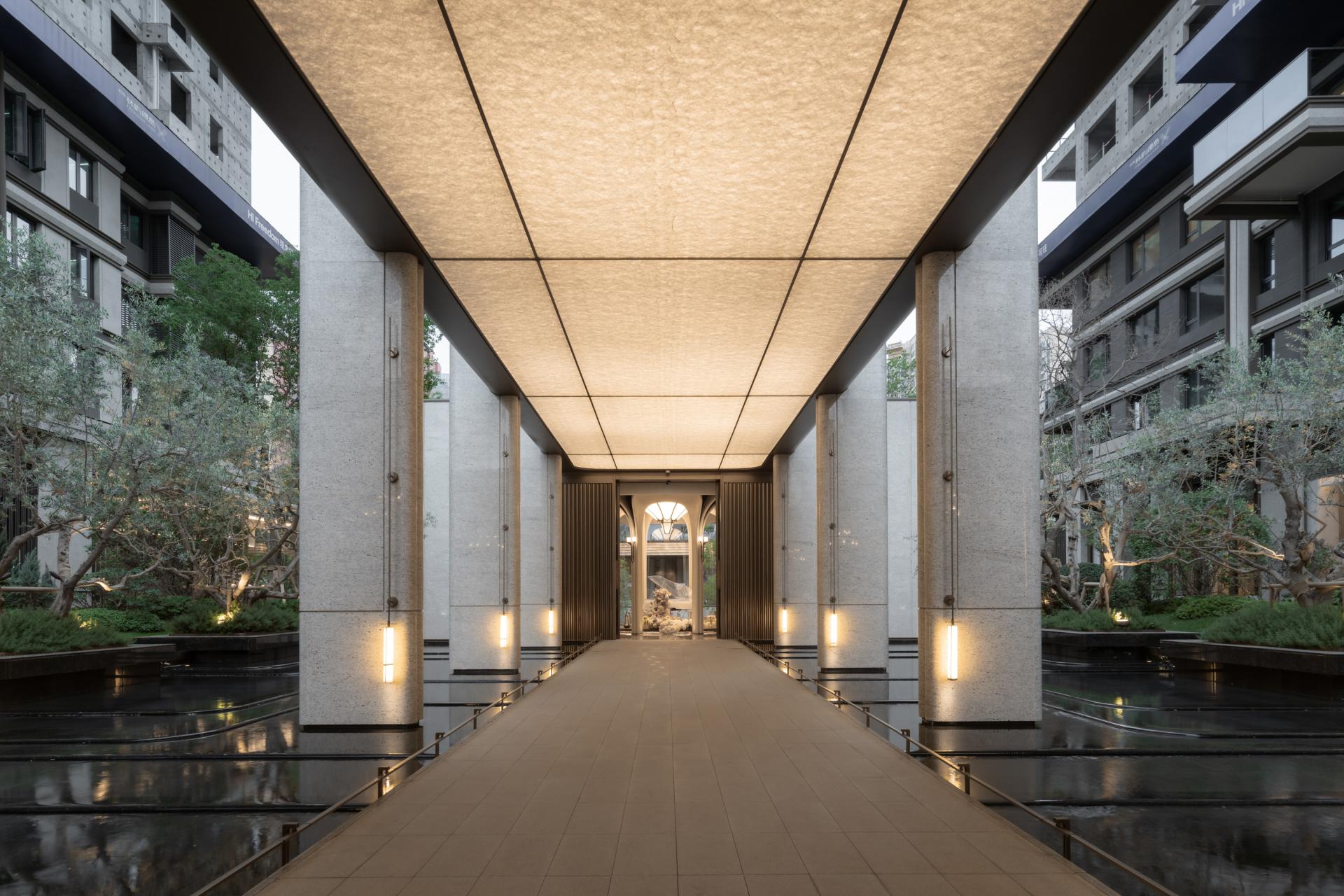 London Design Awards Winner - Xi'an Investment Promotion · Linyu Mandao