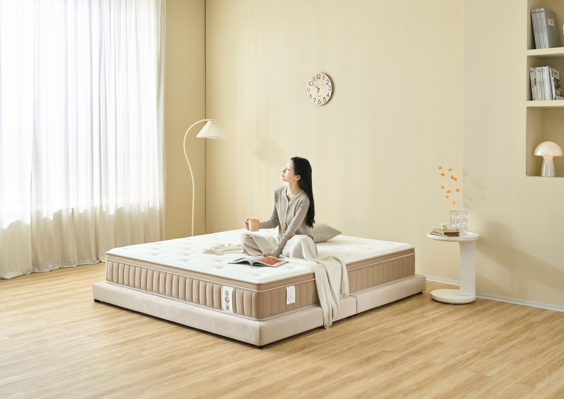London Design Awards Winner - Longfeng Mattress Cloud Sleep Series