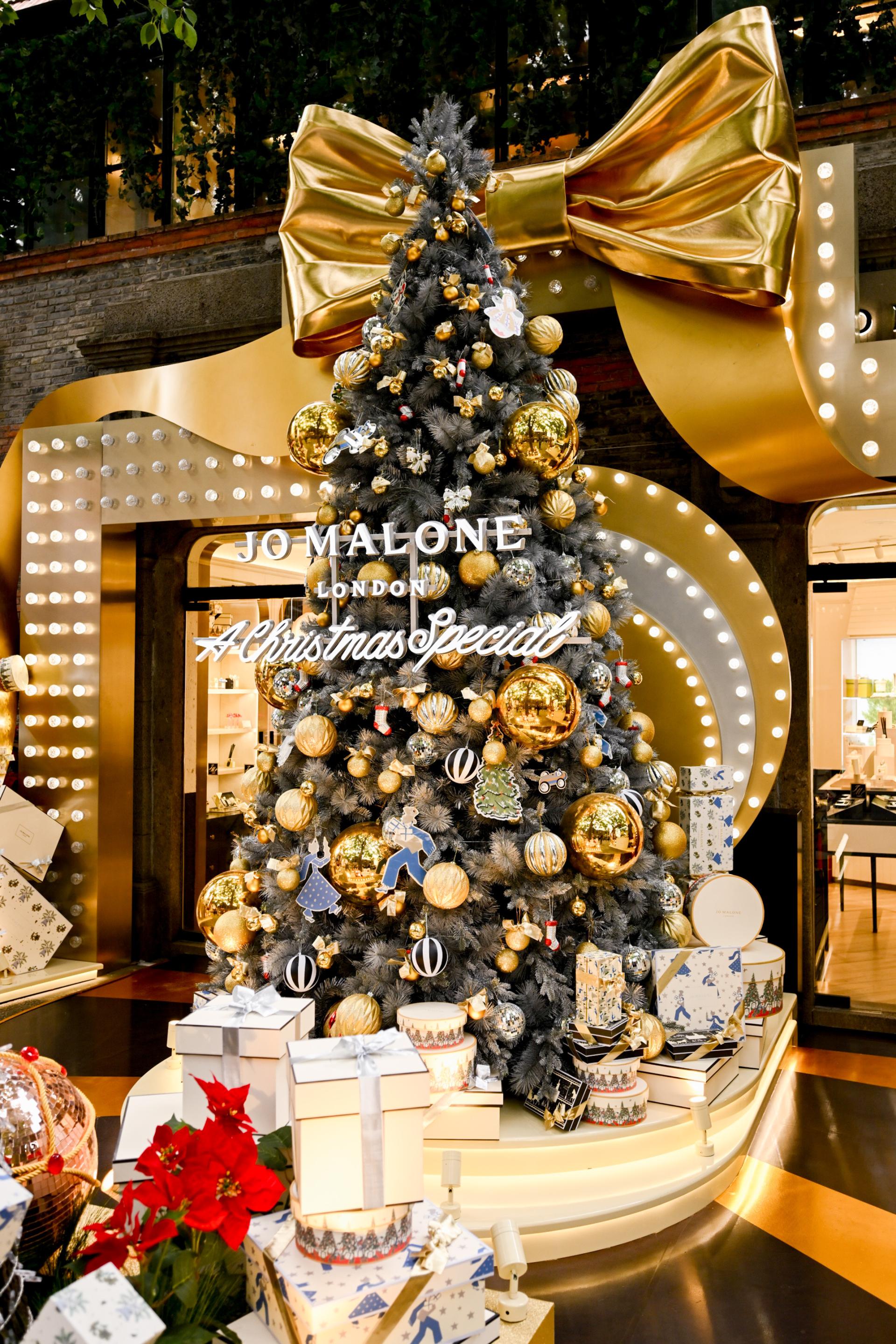 London Design Awards Winner - Jo Malone Christmas-Themed Exhibition· Golden Glam Party