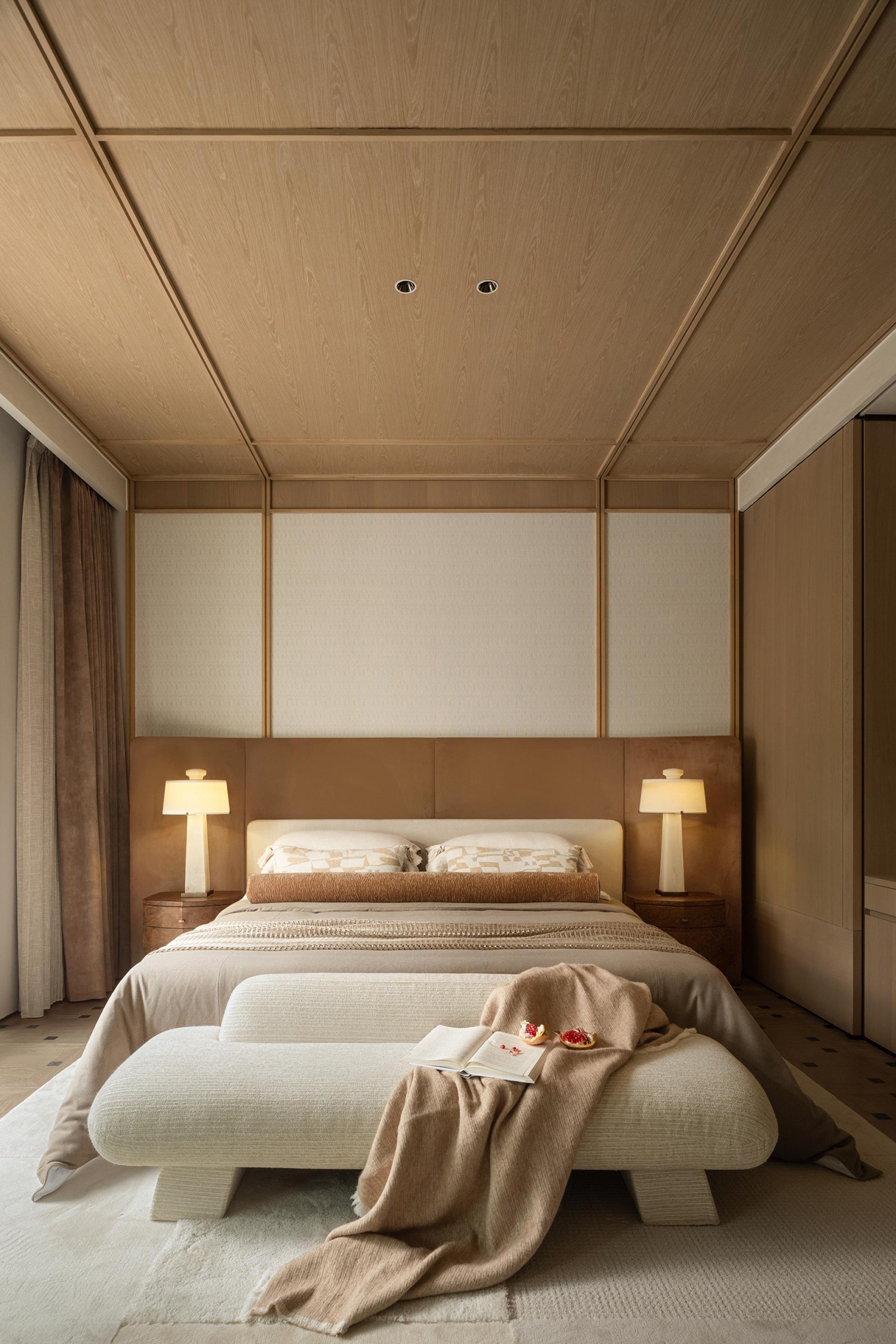 London Design Awards Winner - COURTYARD COLLECTION