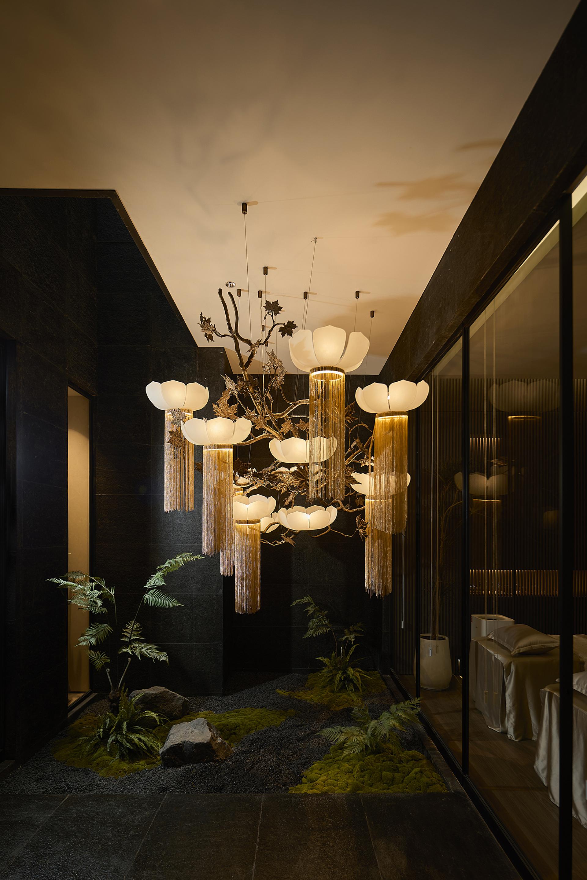 London Design Awards Winner - GENTING THE AURORA