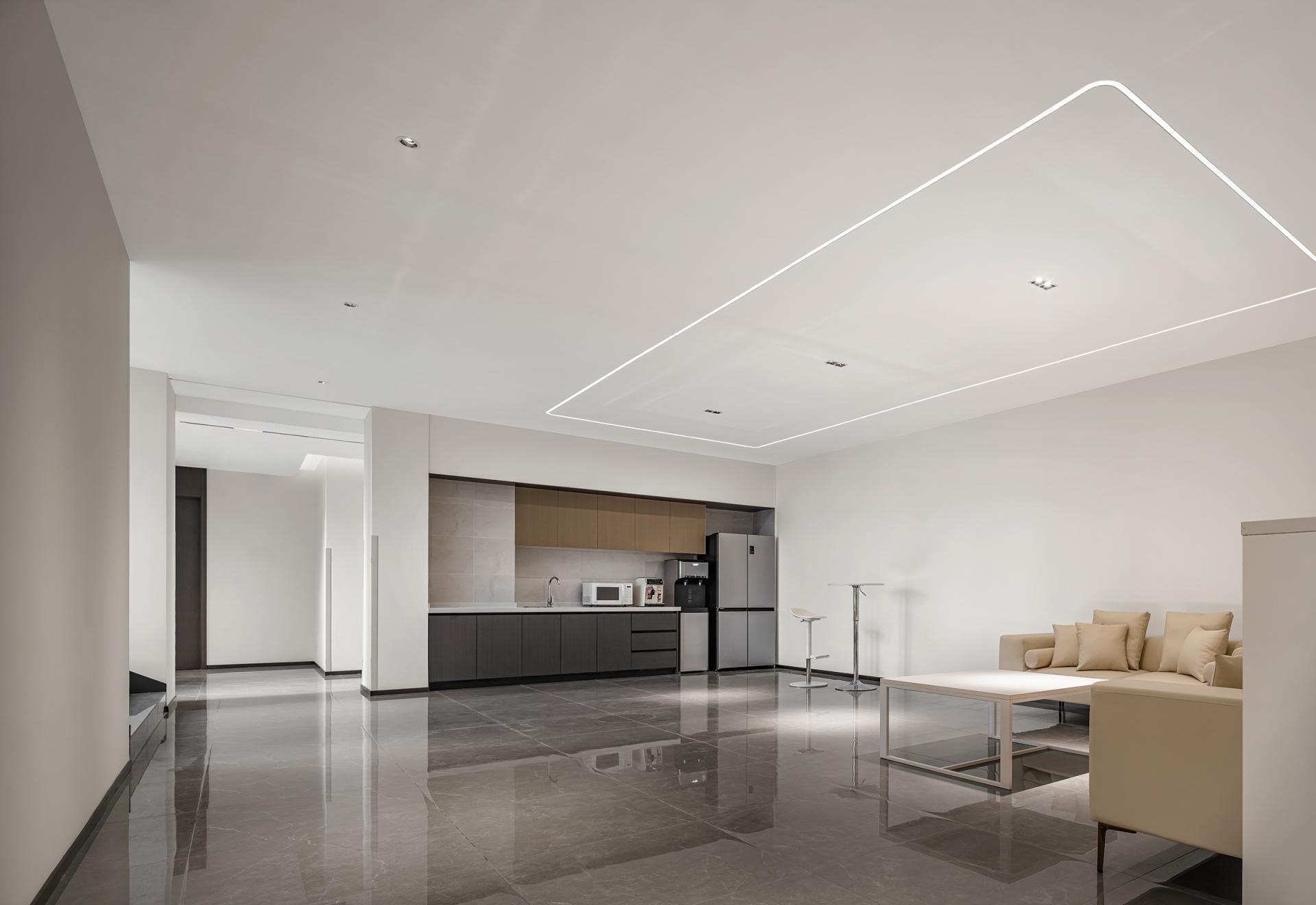 London Design Awards Winner - CHEARI Office Building