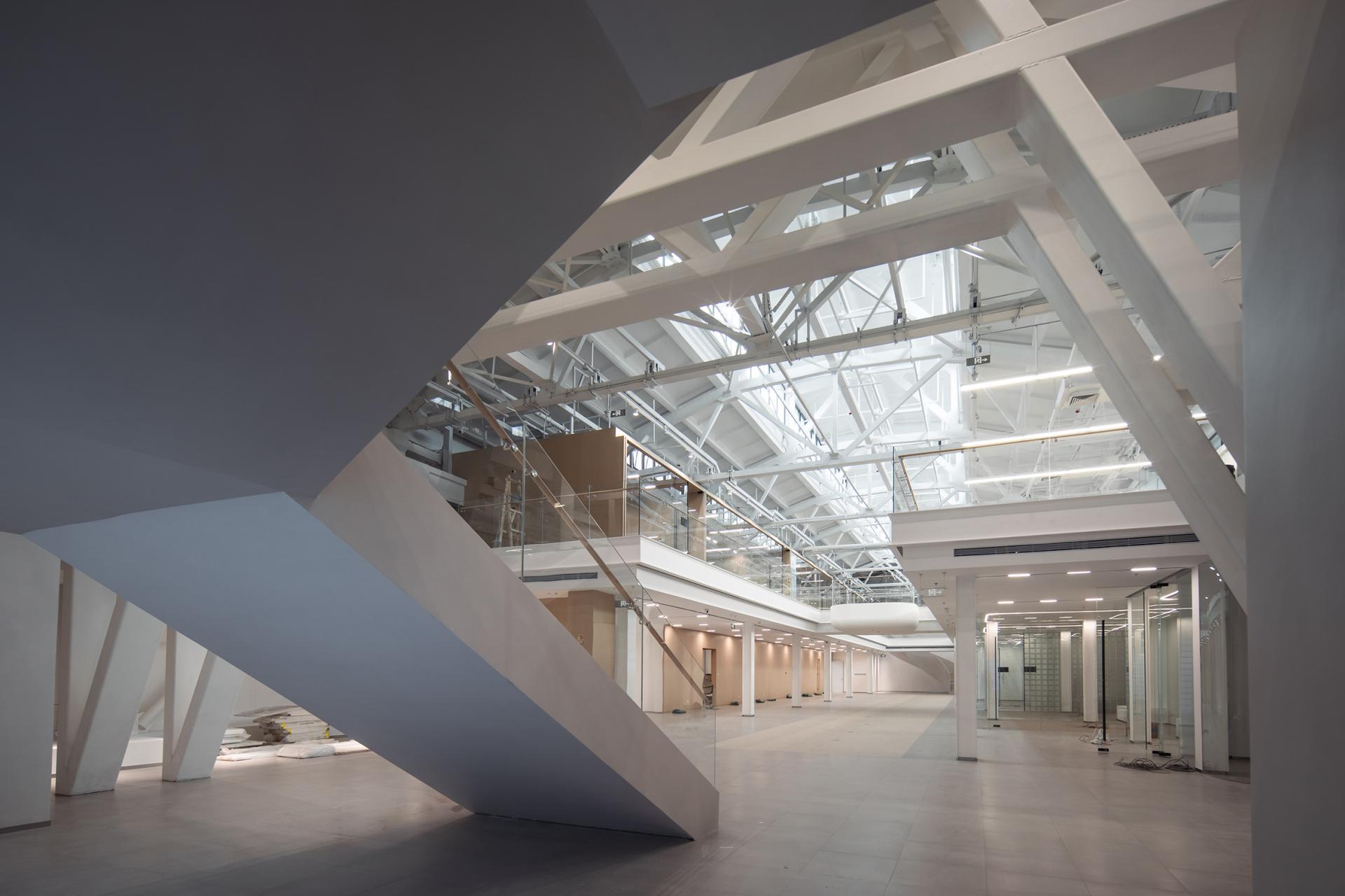 London Design Awards Winner - Beijing Satellite Factory1#Renovation HYGEA Office