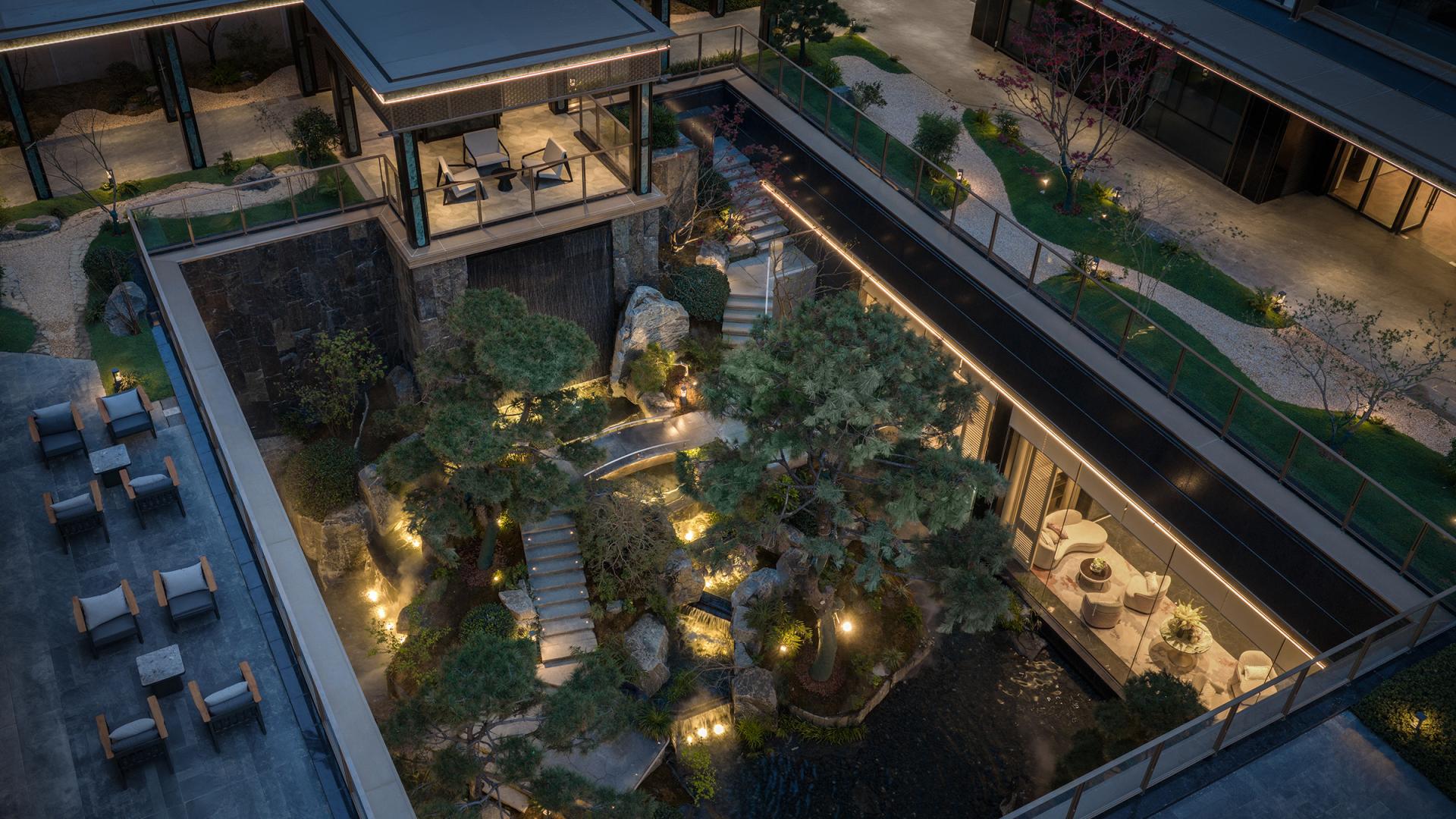 London Design Awards Winner - Landscape Design of Greentown Jiaxing Phoenix Villa
