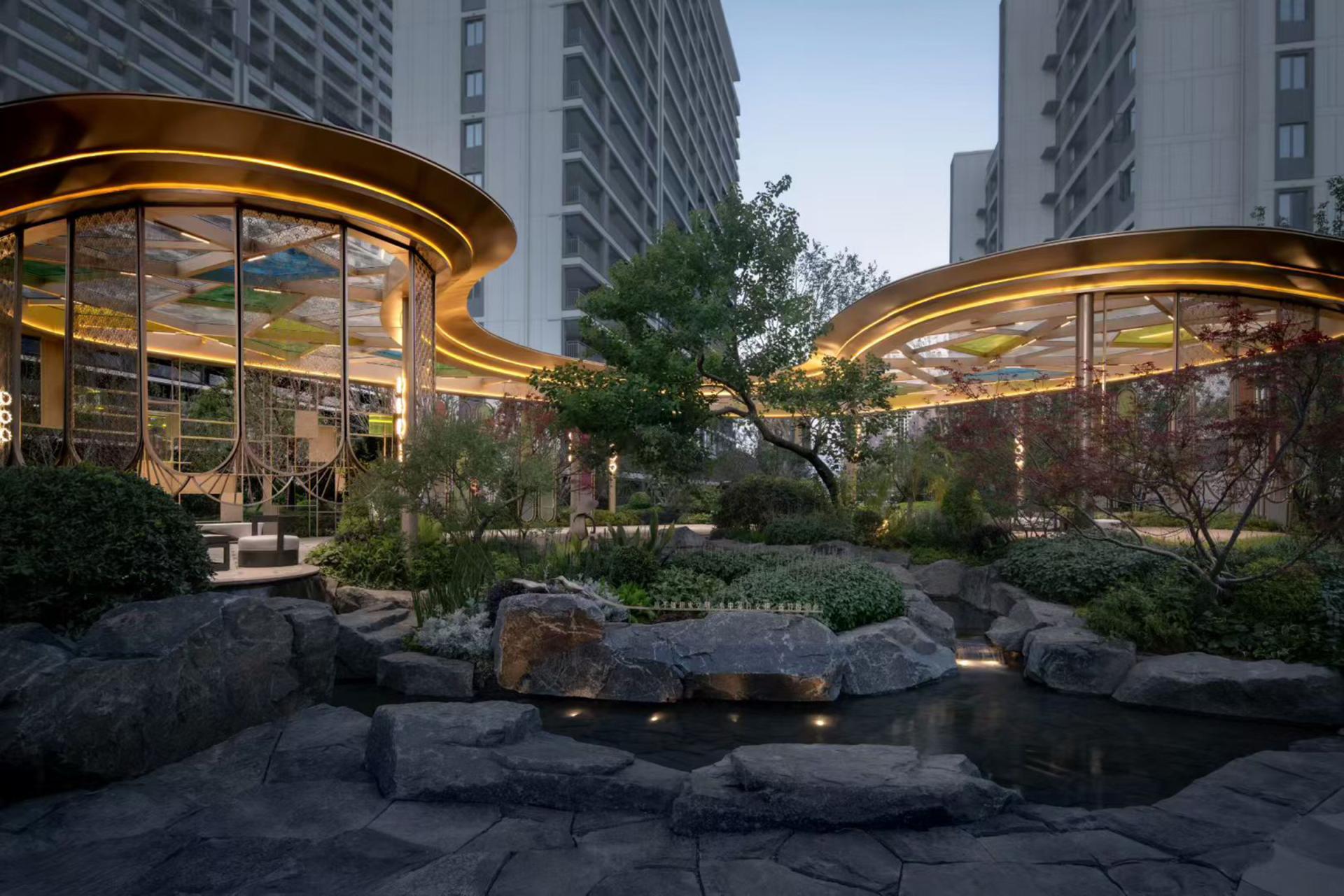 London Design Awards Winner - Luohe Hongcheng · Jiu Pu