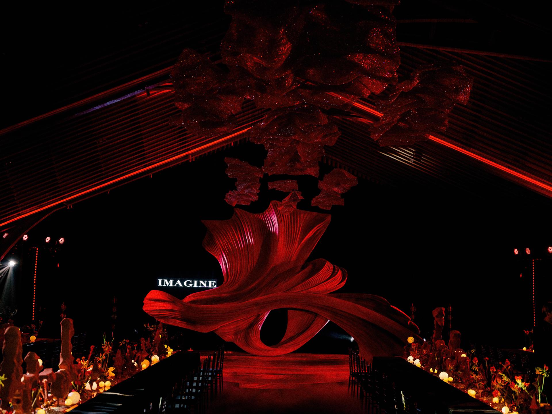 London Design Awards Winner - Imagine Traces & Eternal Footprints