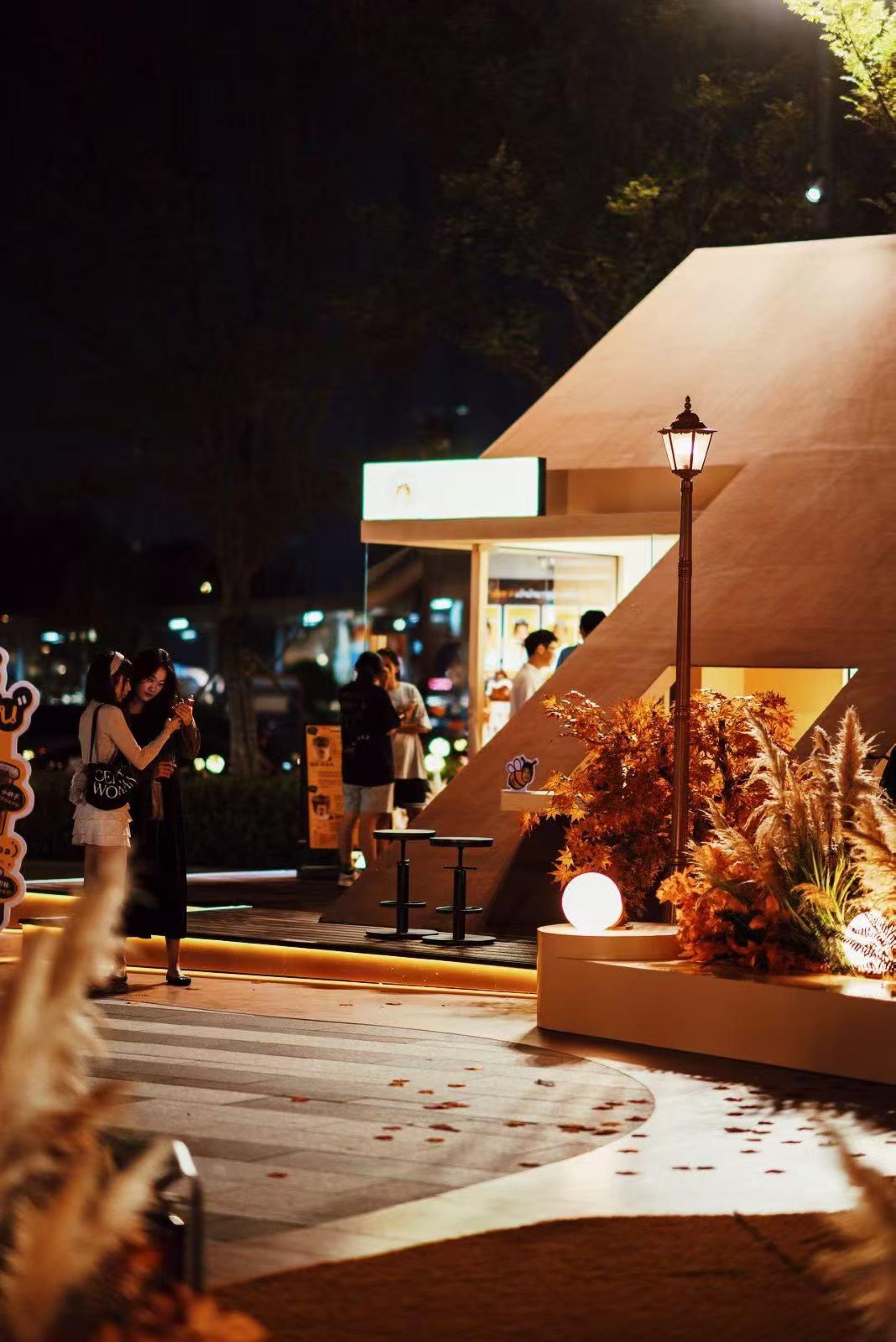 London Design Awards Winner - Yu Lane