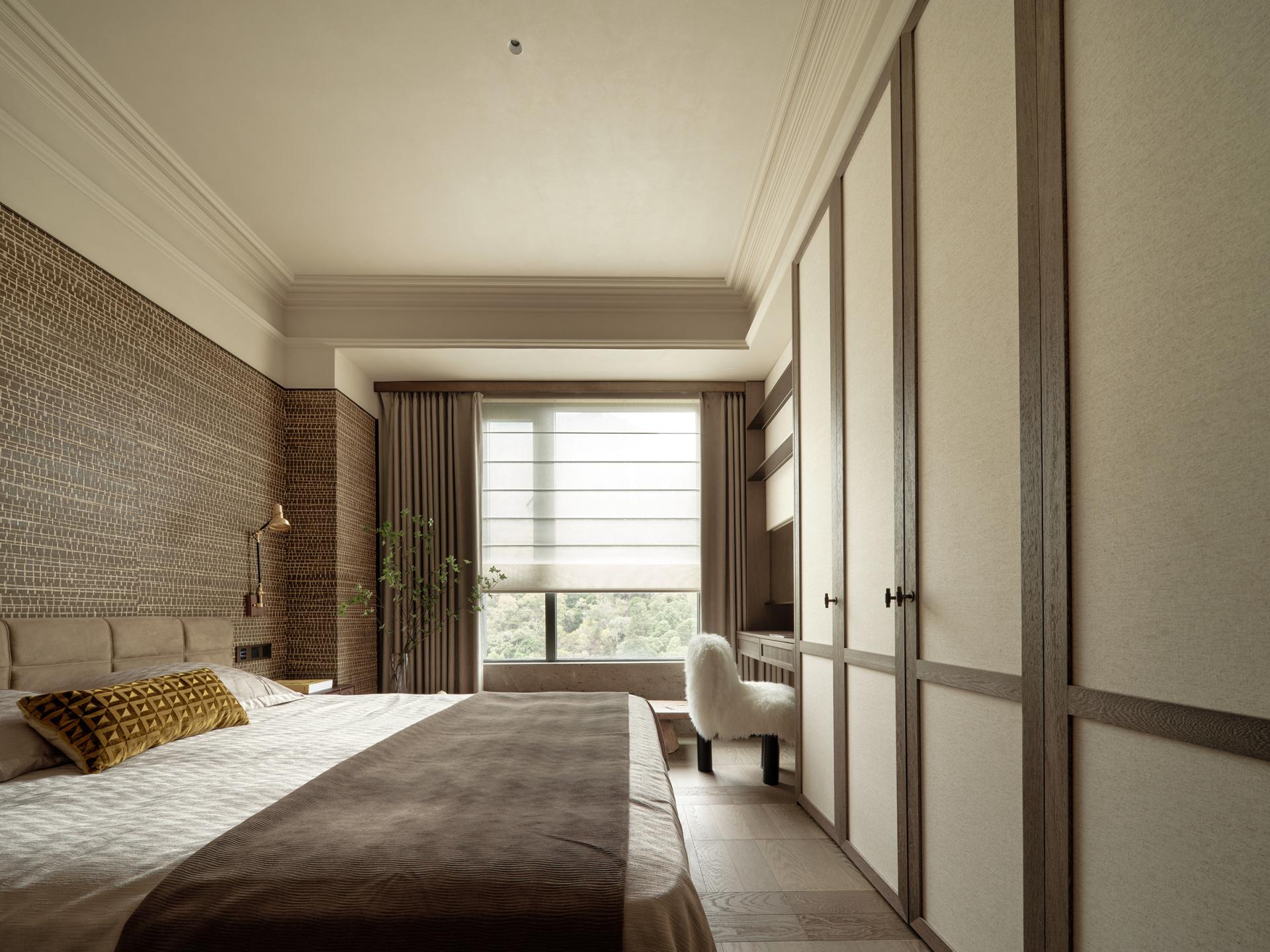 London Design Awards Winner - Mount Blue Private Residence