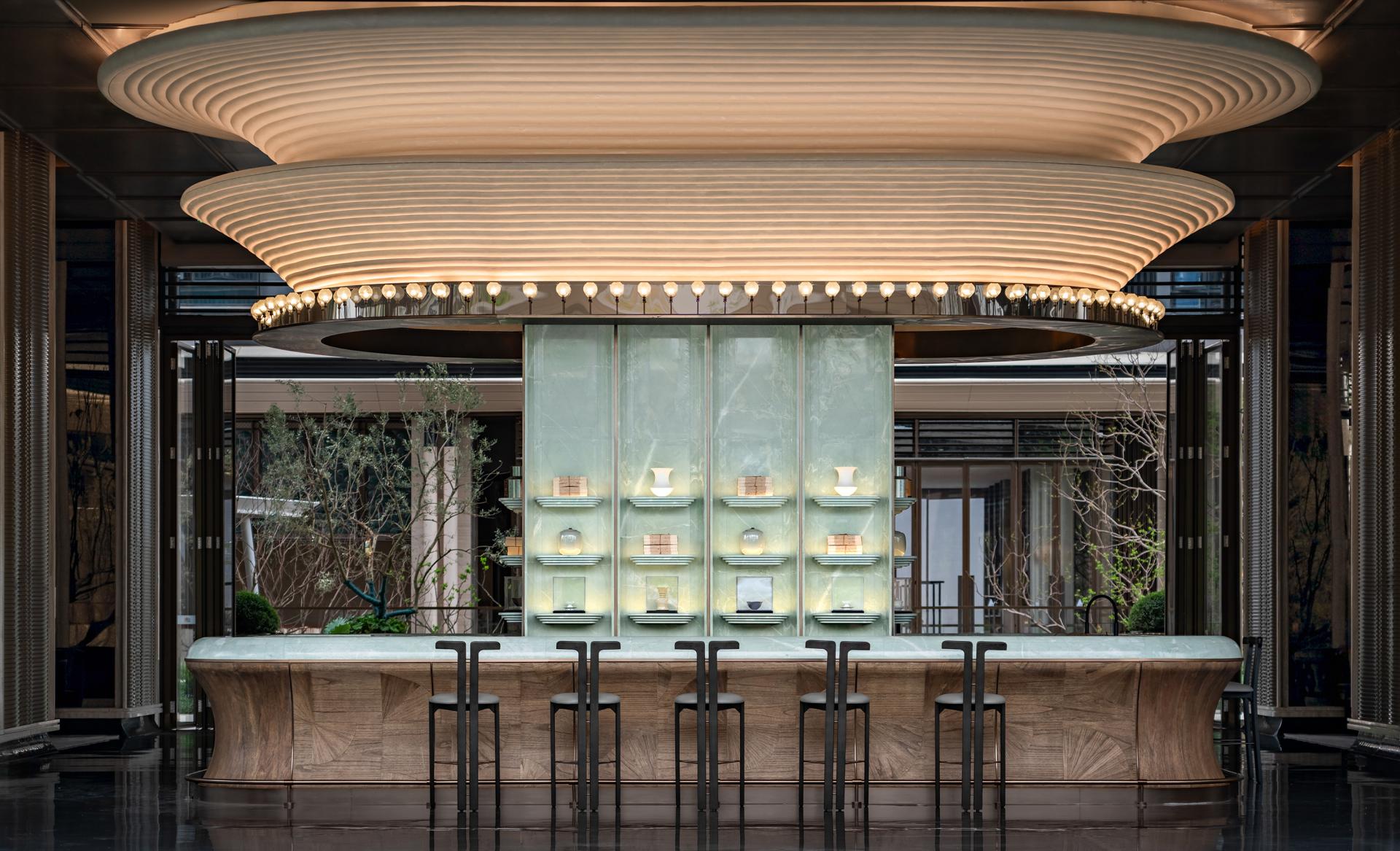 London Design Awards Winner - Yuexiu · Golden Horizon