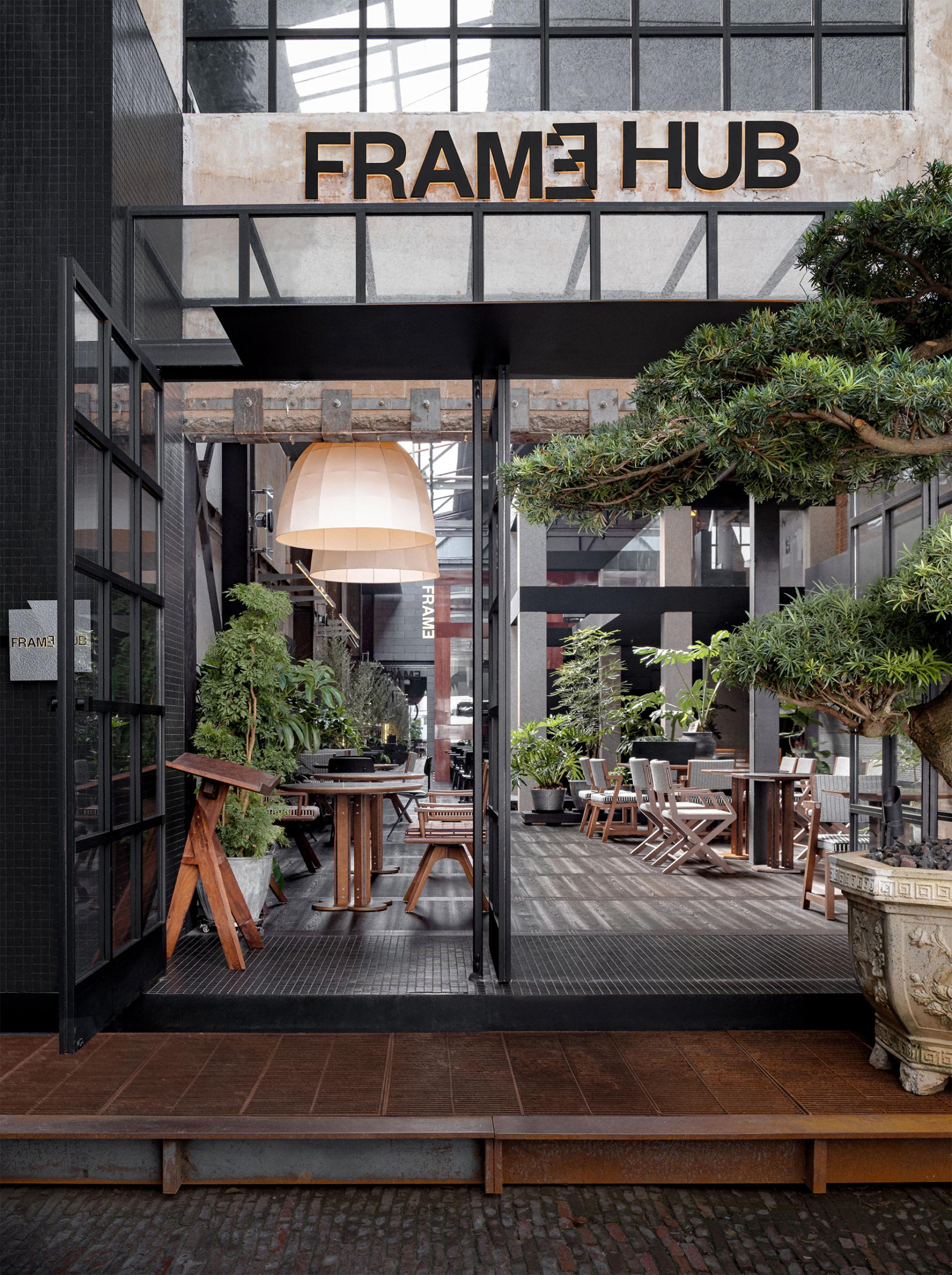 London Design Awards Winner - TOMOSOON CAFE