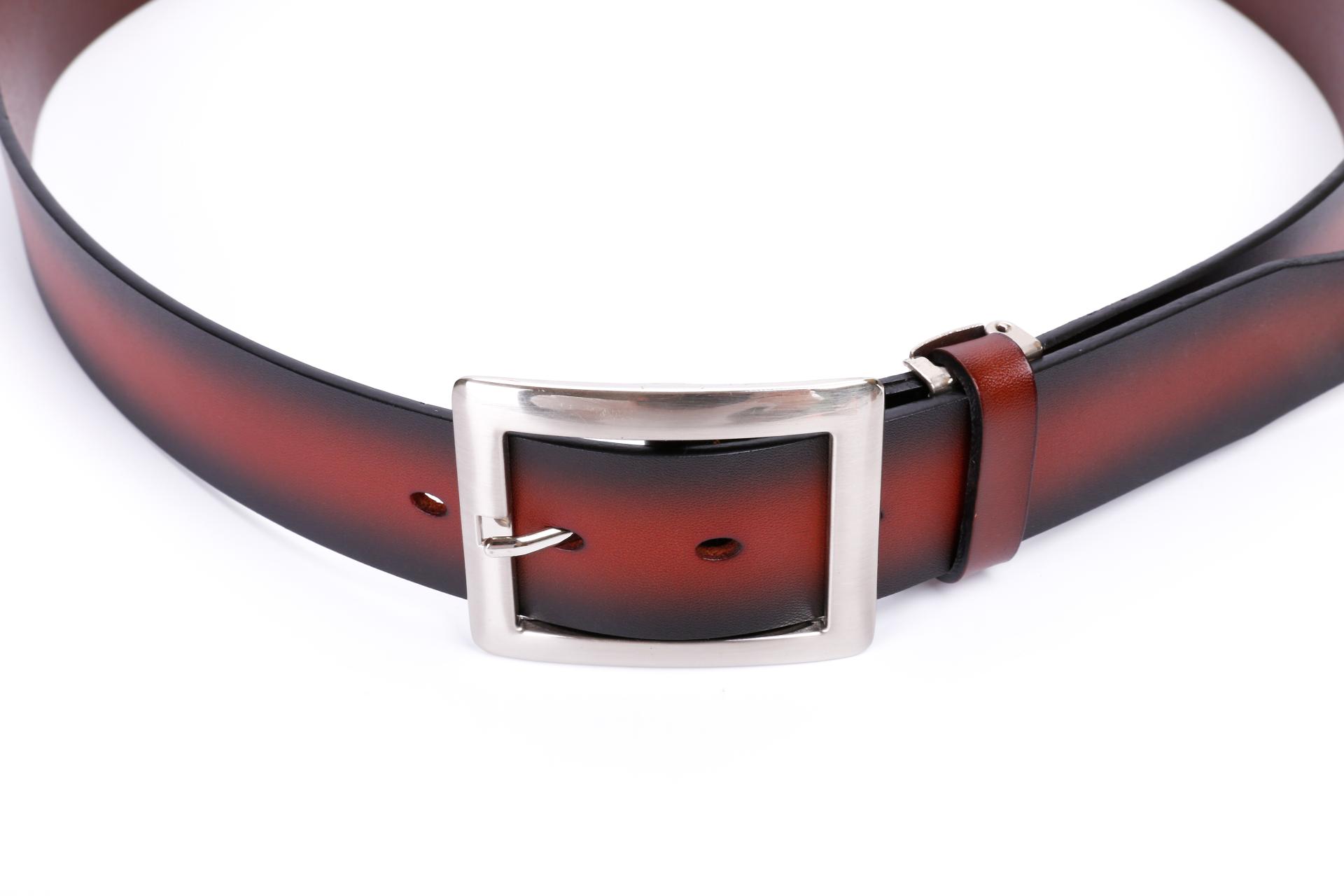 London Design Awards Winner - Men’s Full-Grain Leather Belt—Classic Elegance & Durability